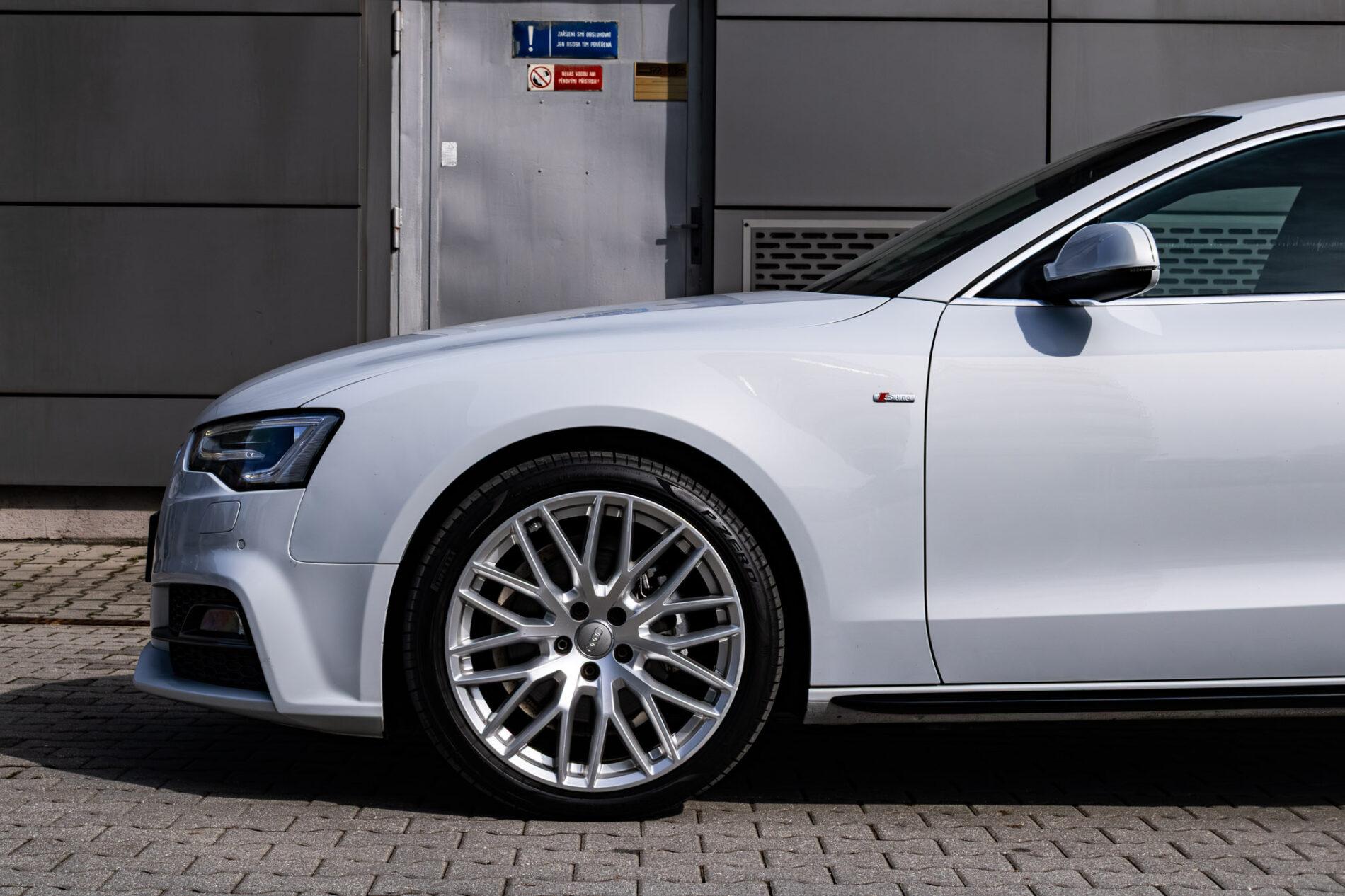 2015 AUDI A5, šedá, 178 367 km