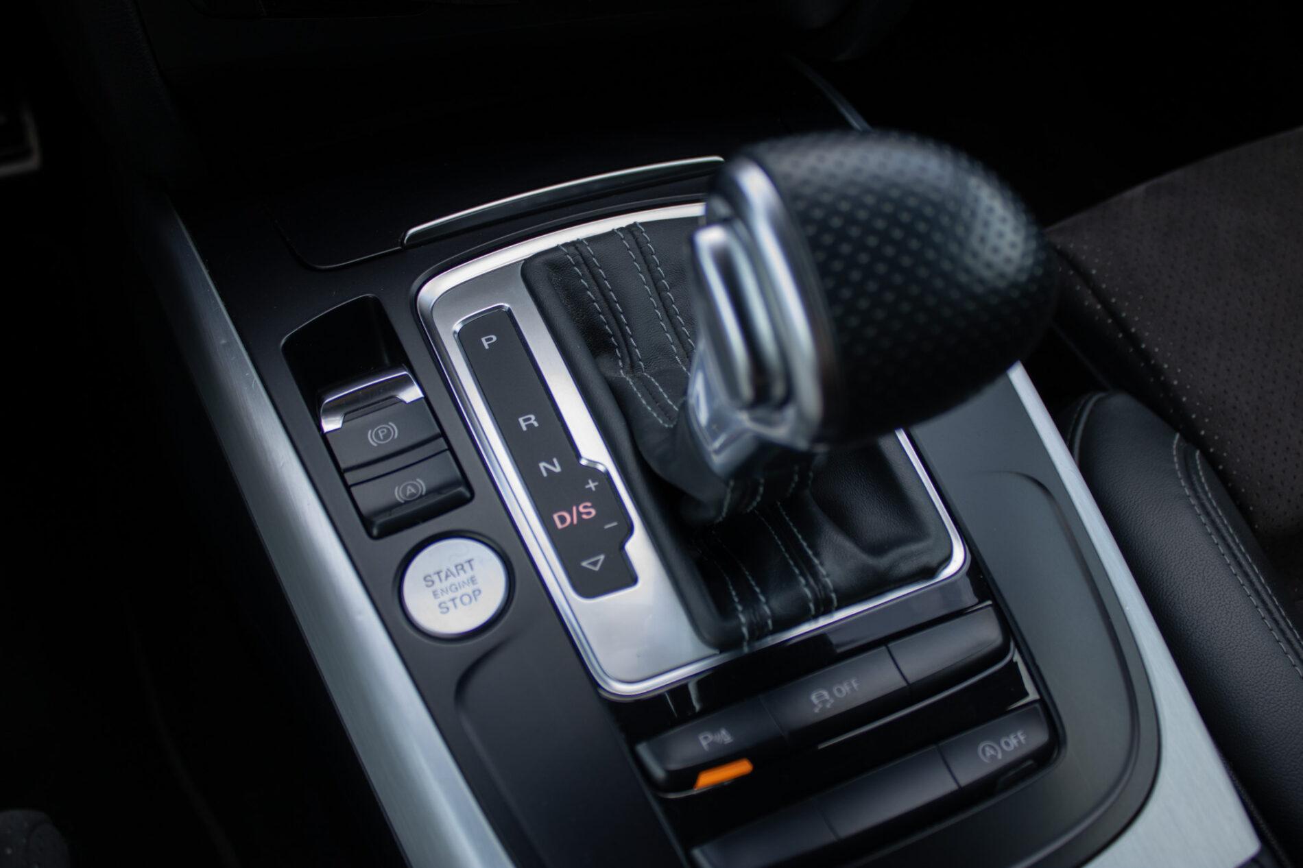2015 AUDI A5, šedá, 178 367 km