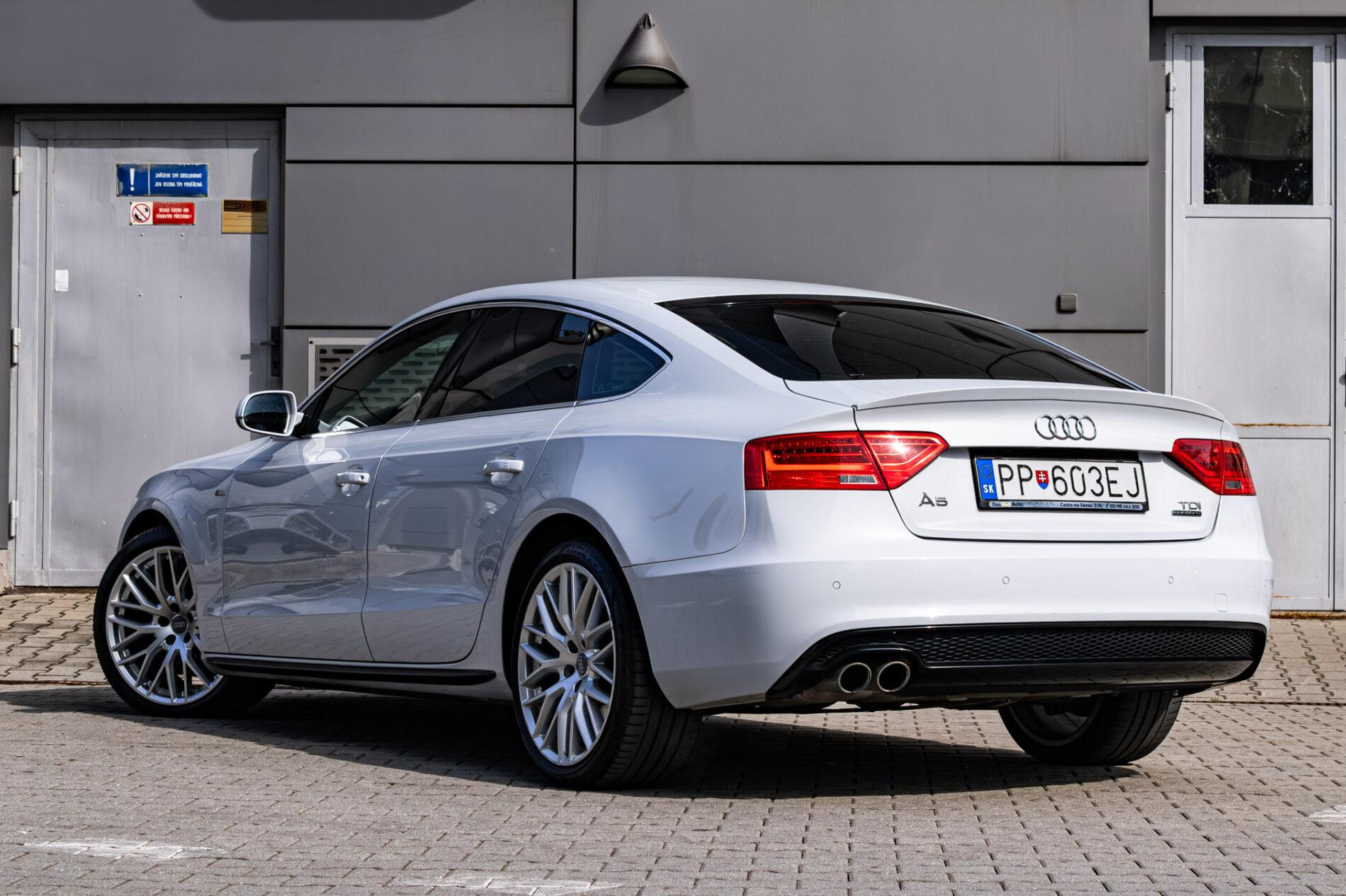 2015 AUDI A5, šedá, 178 367 km