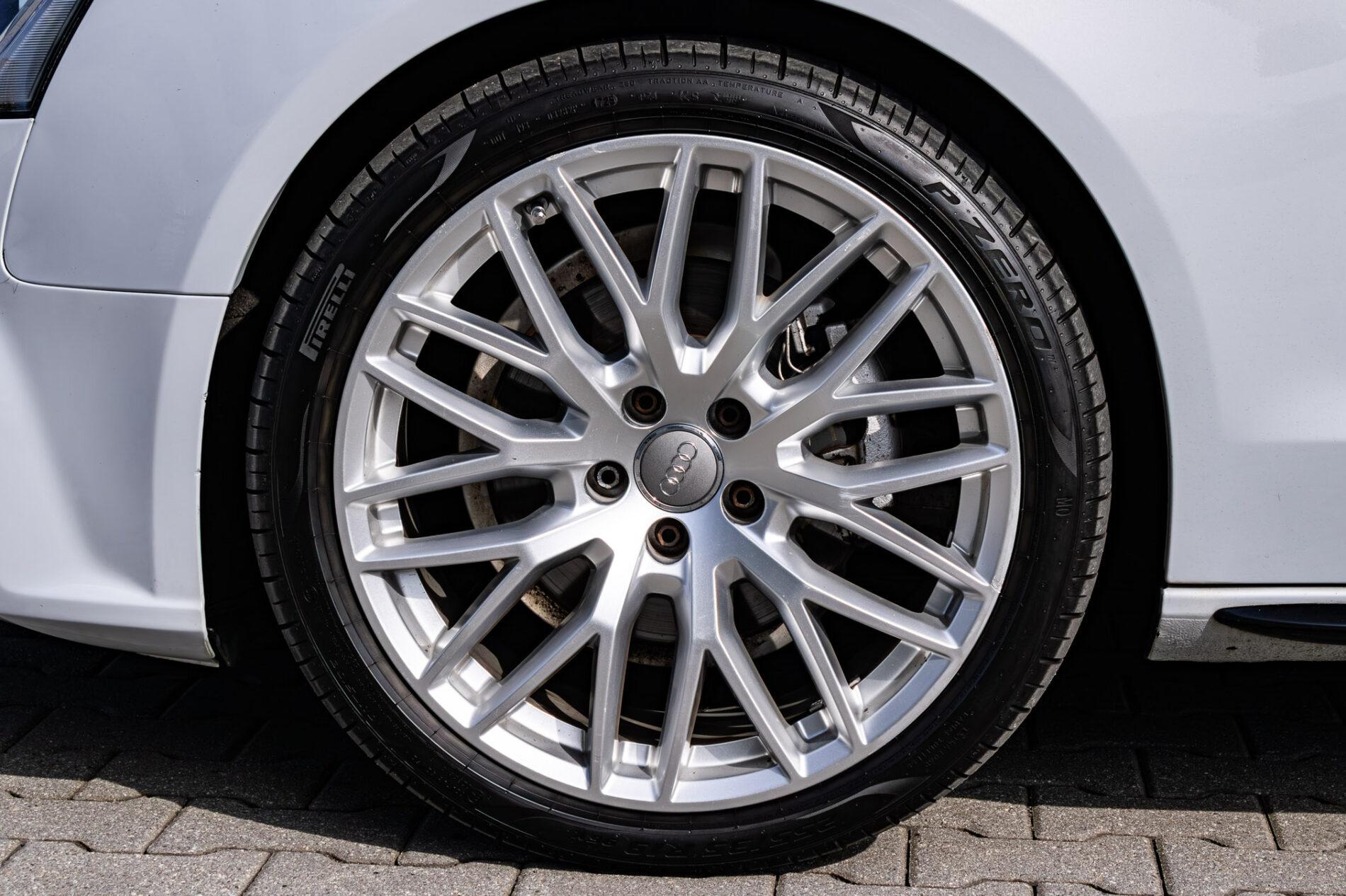2015 AUDI A5, šedá, 178 367 km