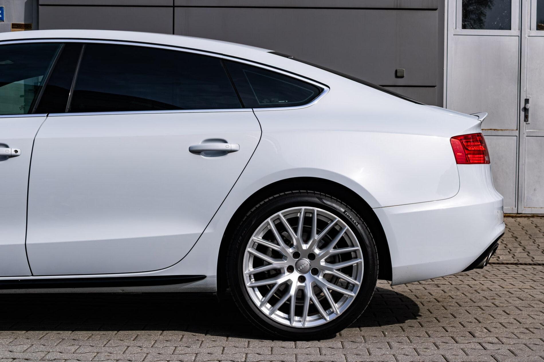 2015 AUDI A5, šedá, 178 367 km