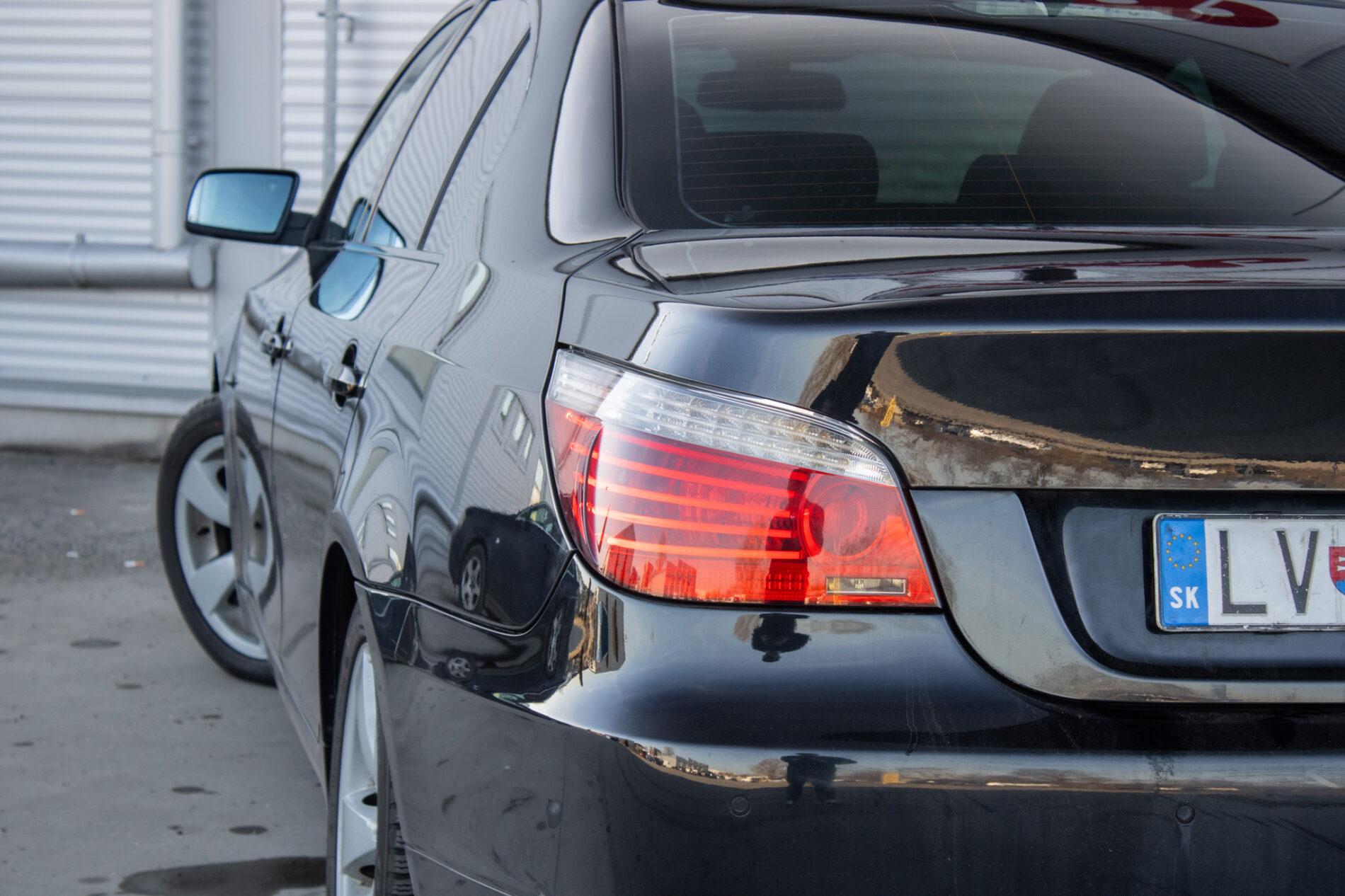 2008 BMW 535d, černá sedan, 454 382 km