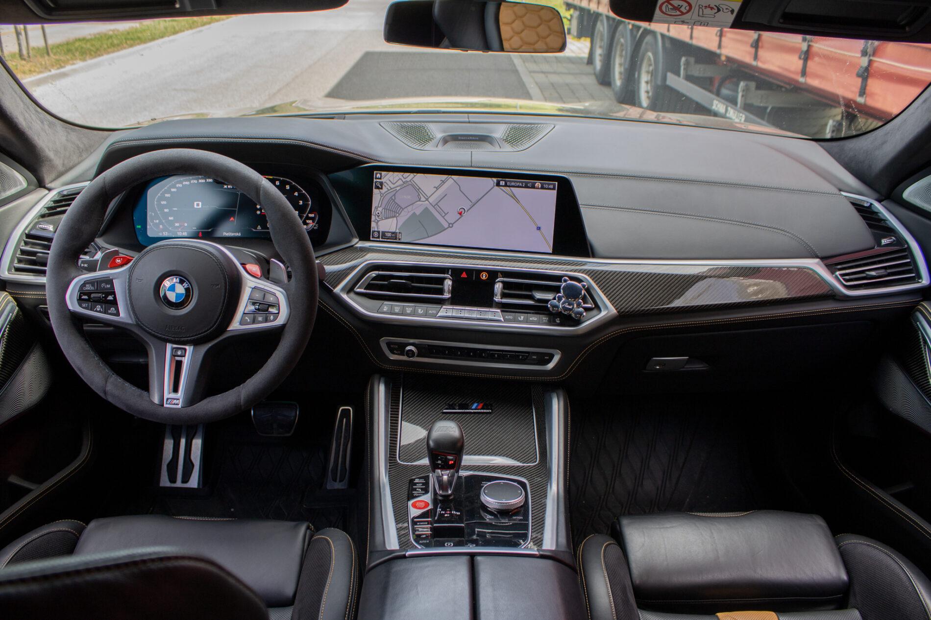 2020 BMW X6 M, černá suv, 108 787 km
