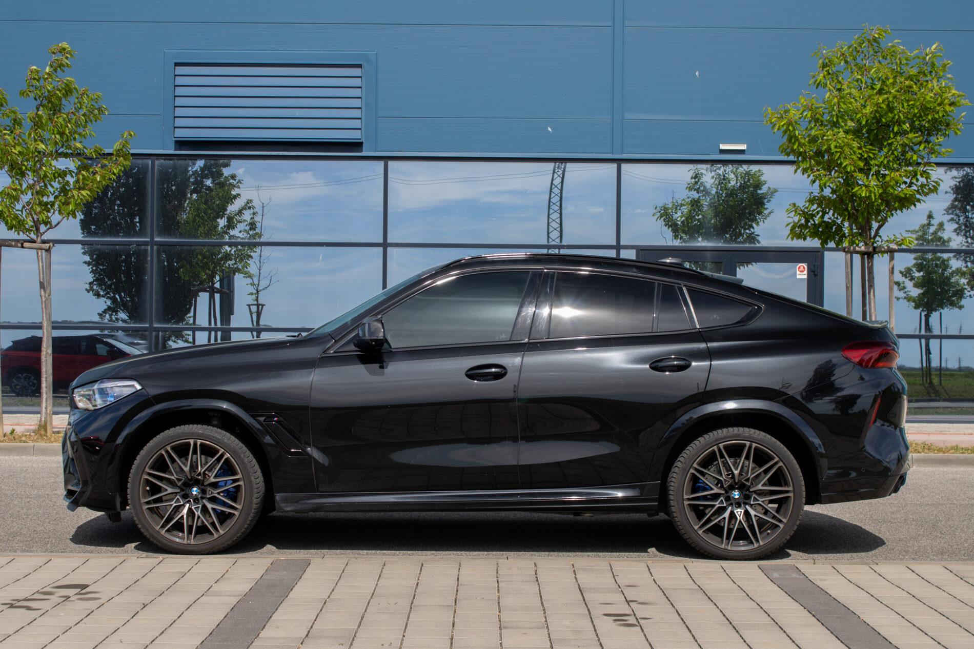 2020 BMW X6 M, černá suv, 108 787 km