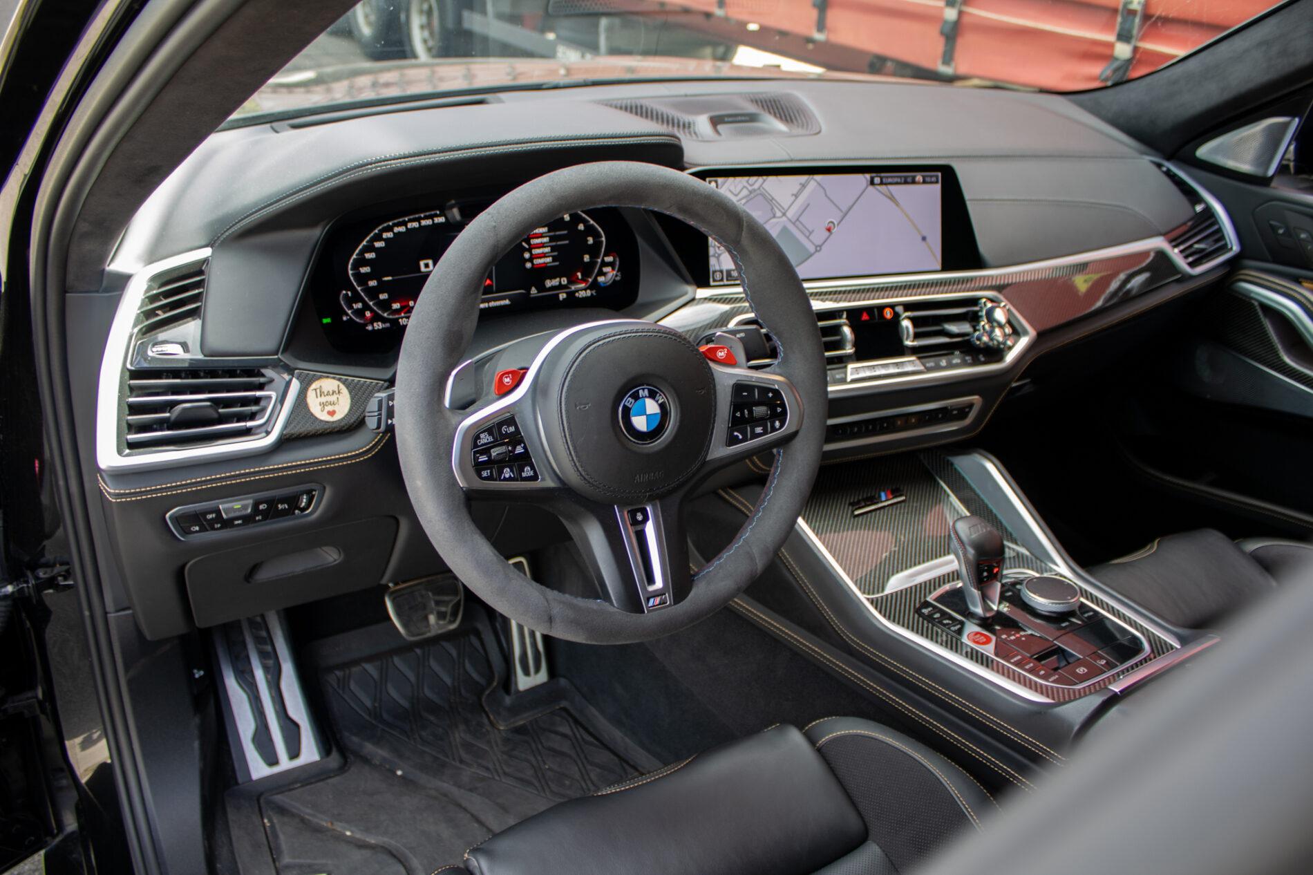2020 BMW X6 M, černá suv, 108 787 km