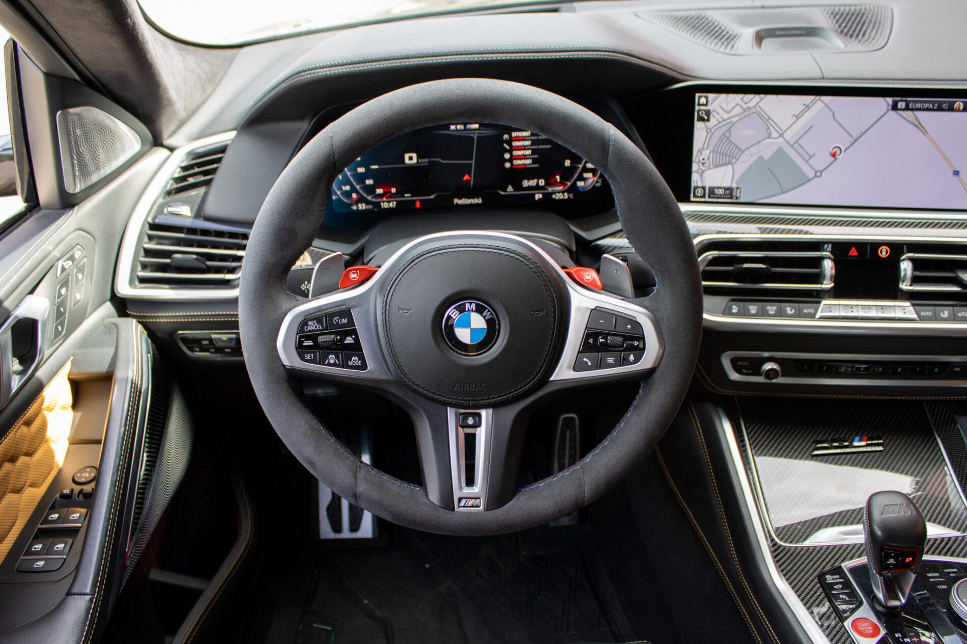 2020 BMW X6 M, černá suv, 108 787 km