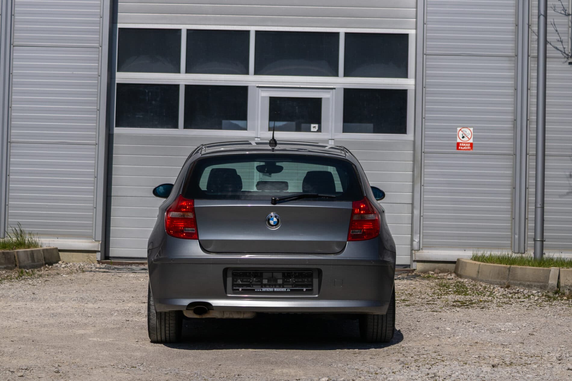 2009 BMW 120i, šedá kupé, 148 765 km