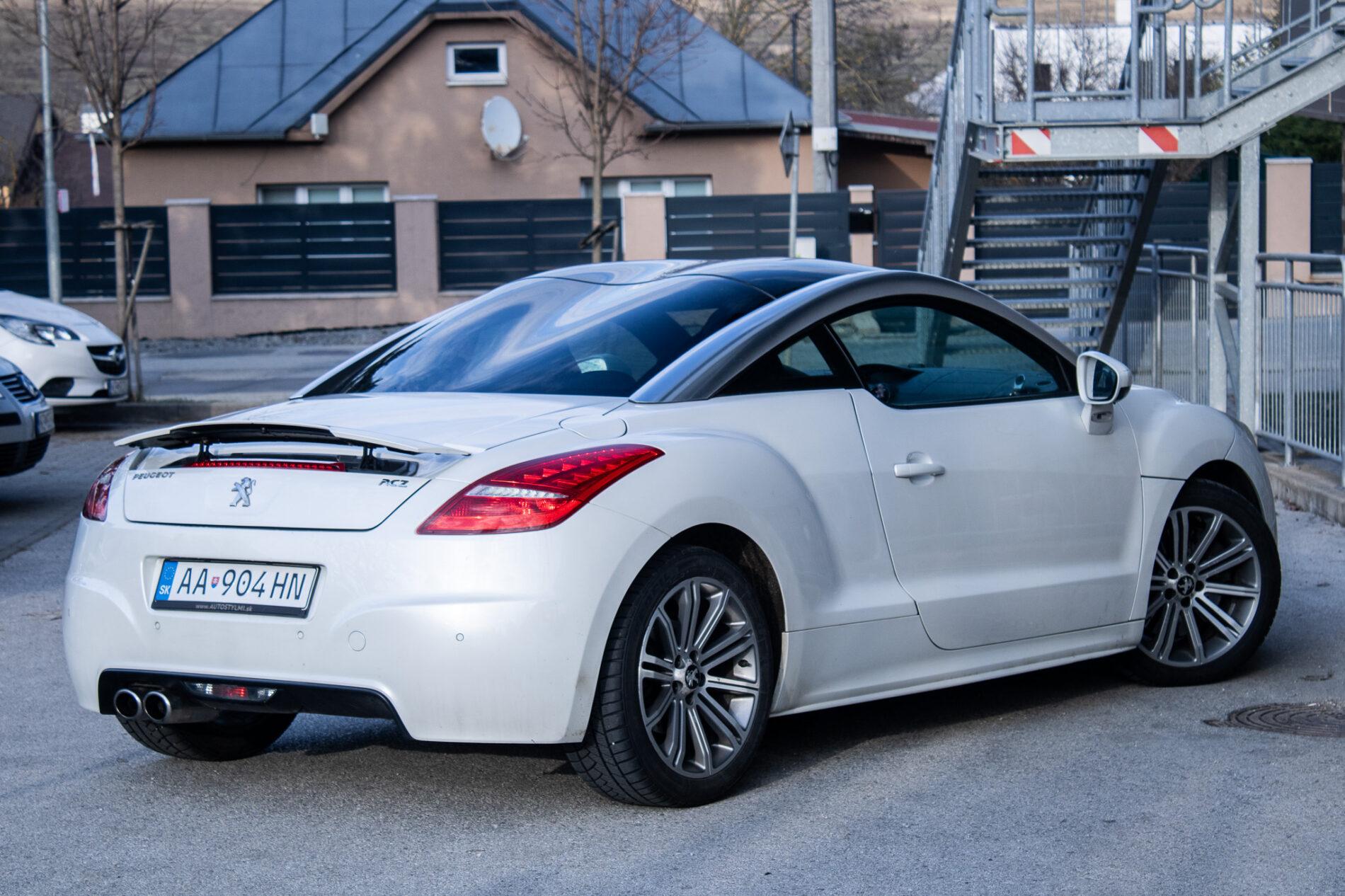 2012 Peugeot RCZ, bílá kupé, 171 601 km