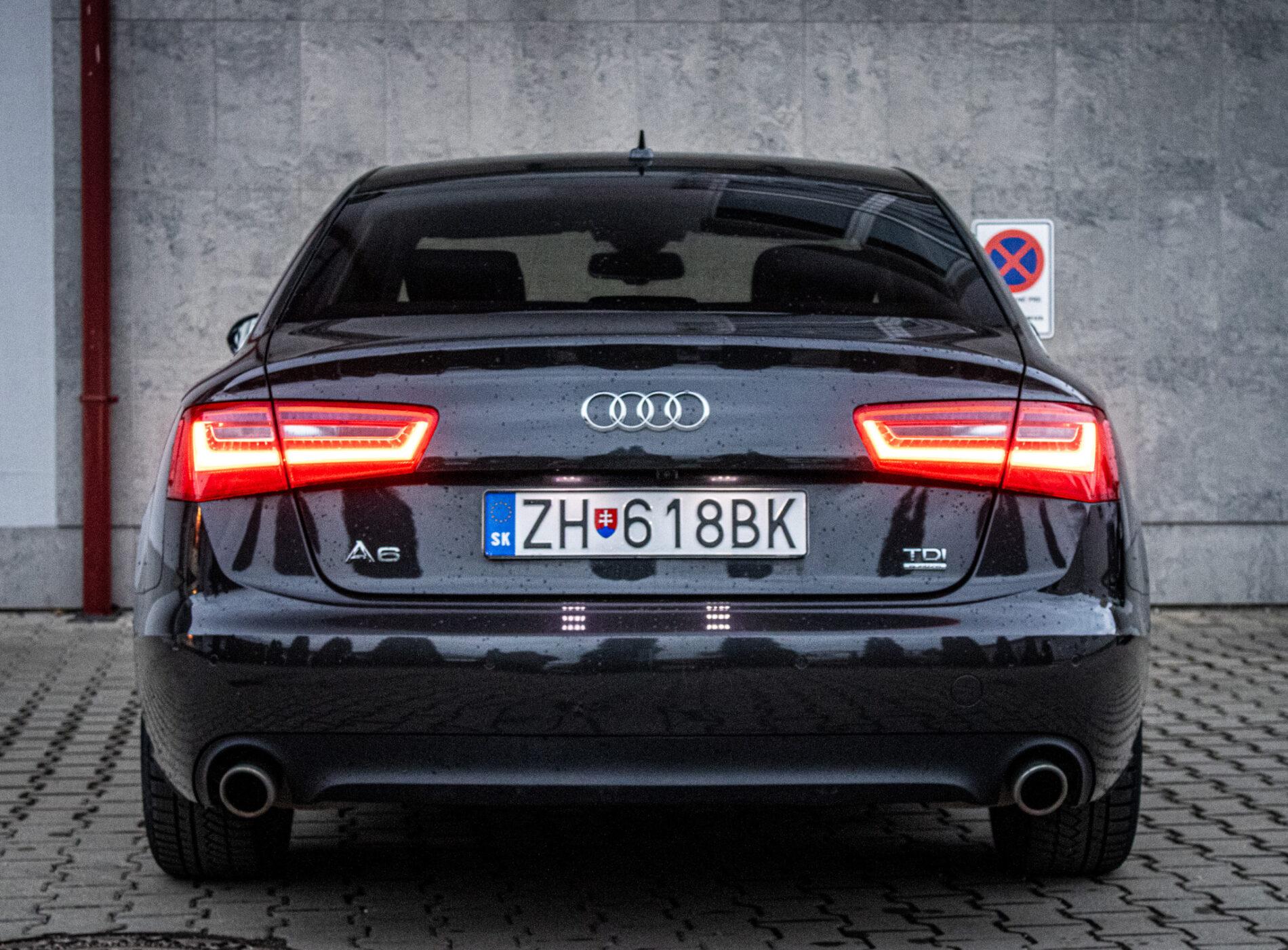 2012 AUDI A6, šedá sedan, 252 593 km