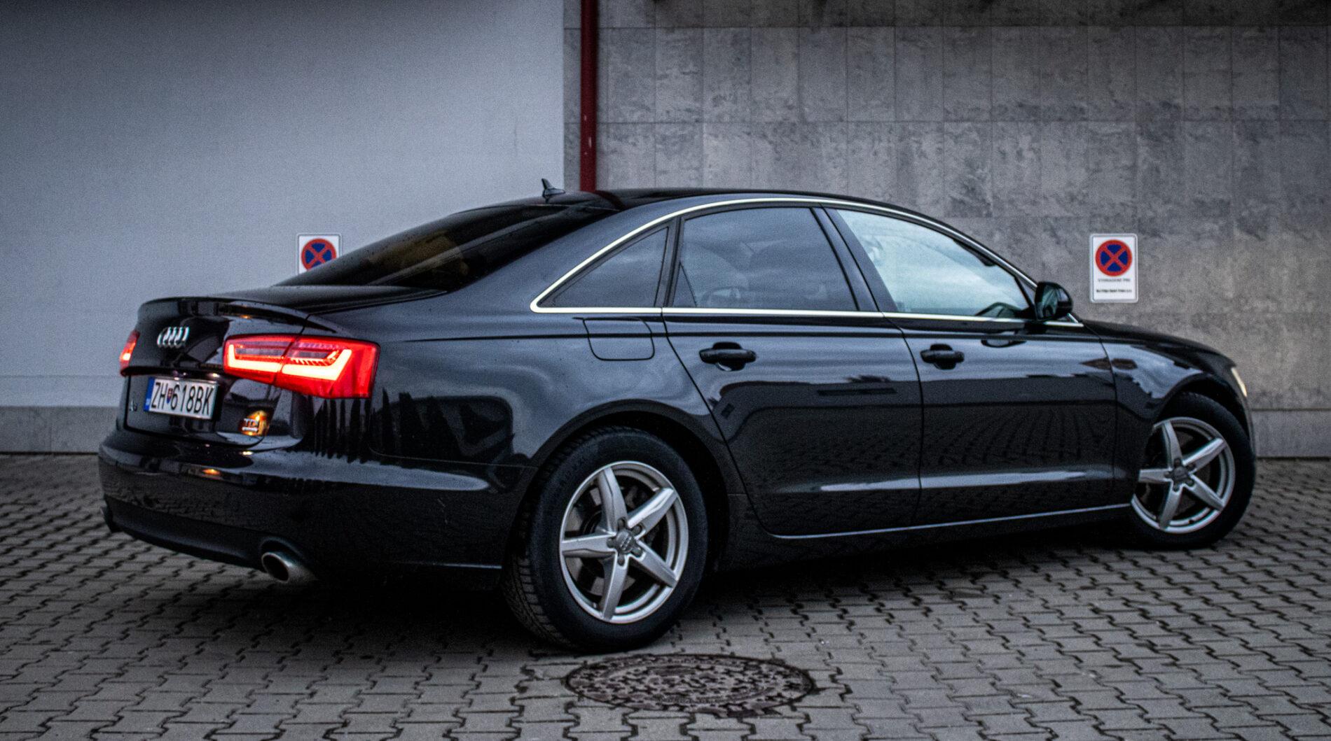 2012 AUDI A6, šedá sedan, 252 593 km