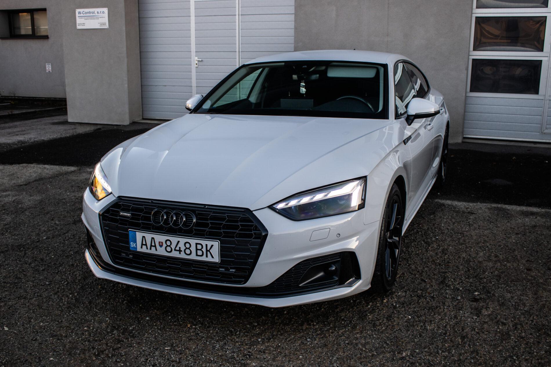 2022 AUDI A5, bílá kupé, 61 249 km