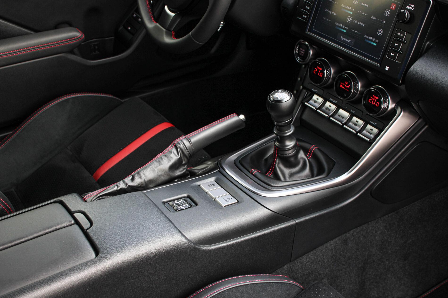 2024 Subaru BRZ, modrá kupé, 3 488 km