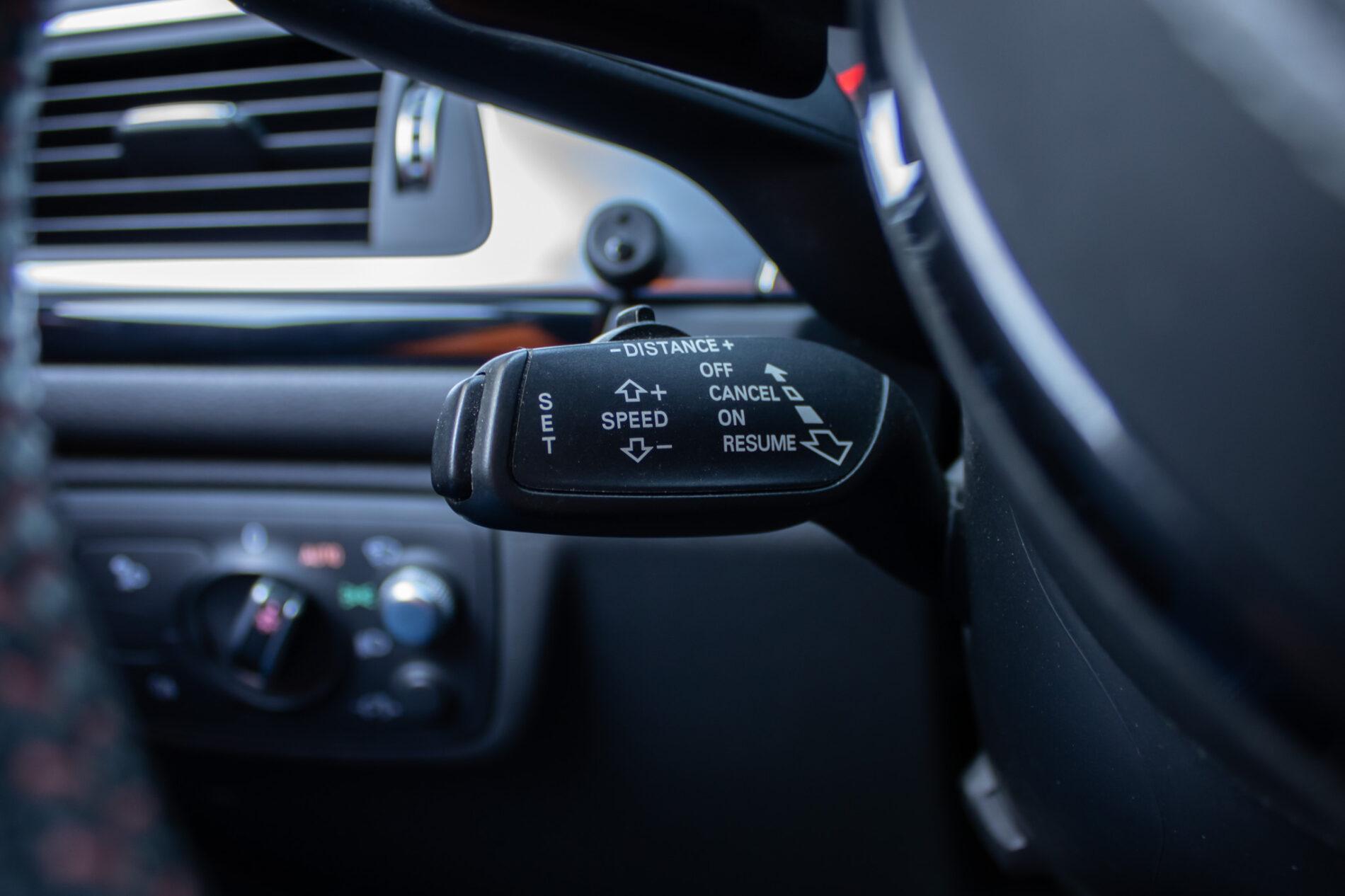 2015 AUDI A6, bílá kombi, 252 015 km