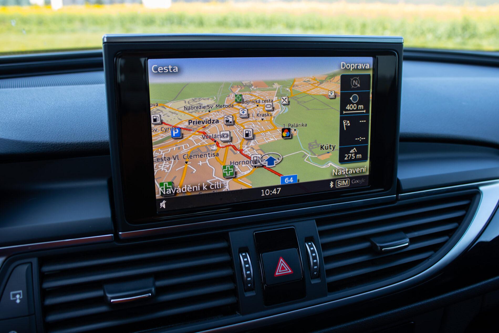 2015 AUDI A6, bílá kombi, 252 015 km