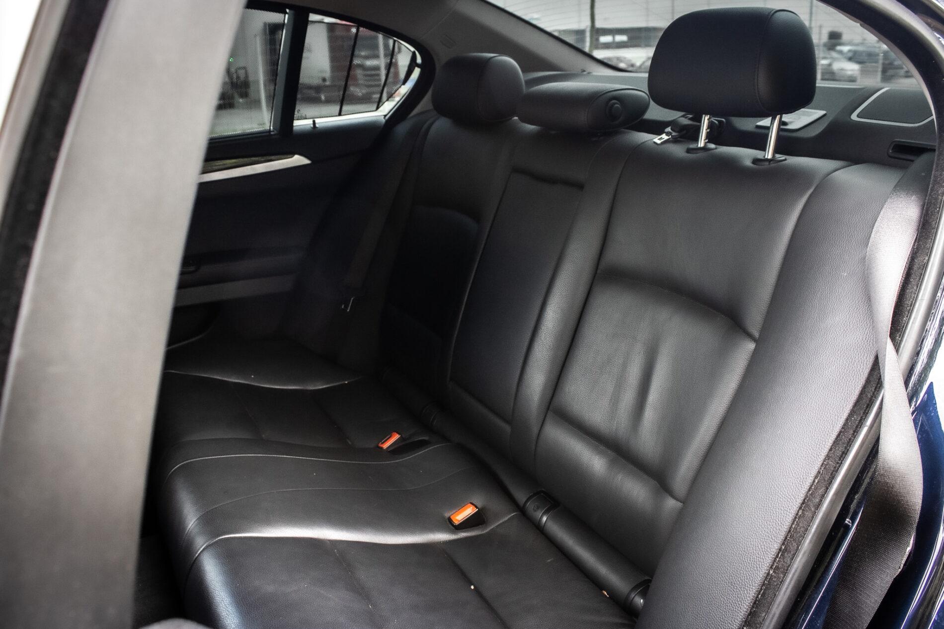 2012 BMW 530d, béžová sedan, 281 350 km