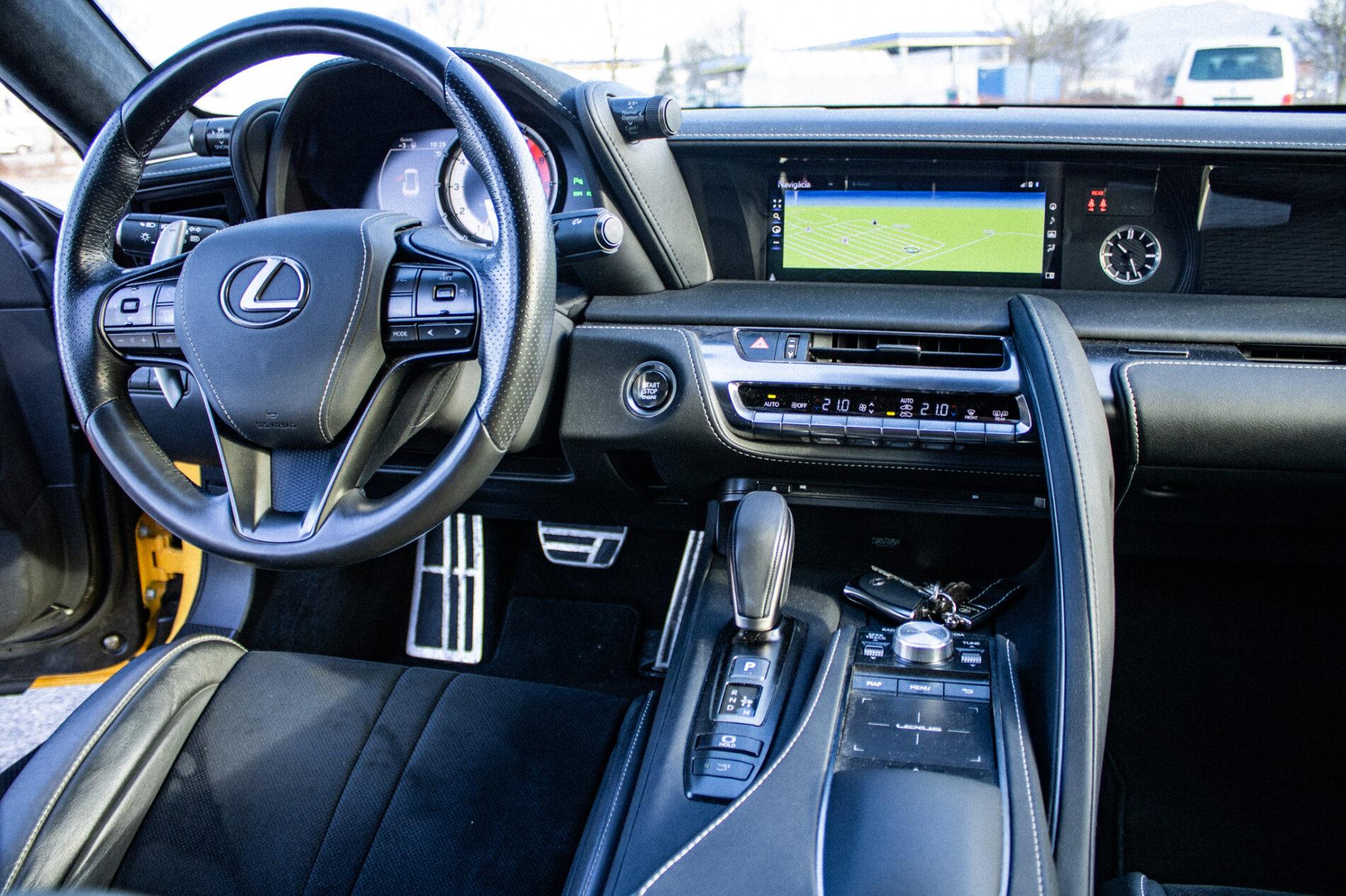 2023 Lexus LC 500, žlutá kupé, 33 321 km
