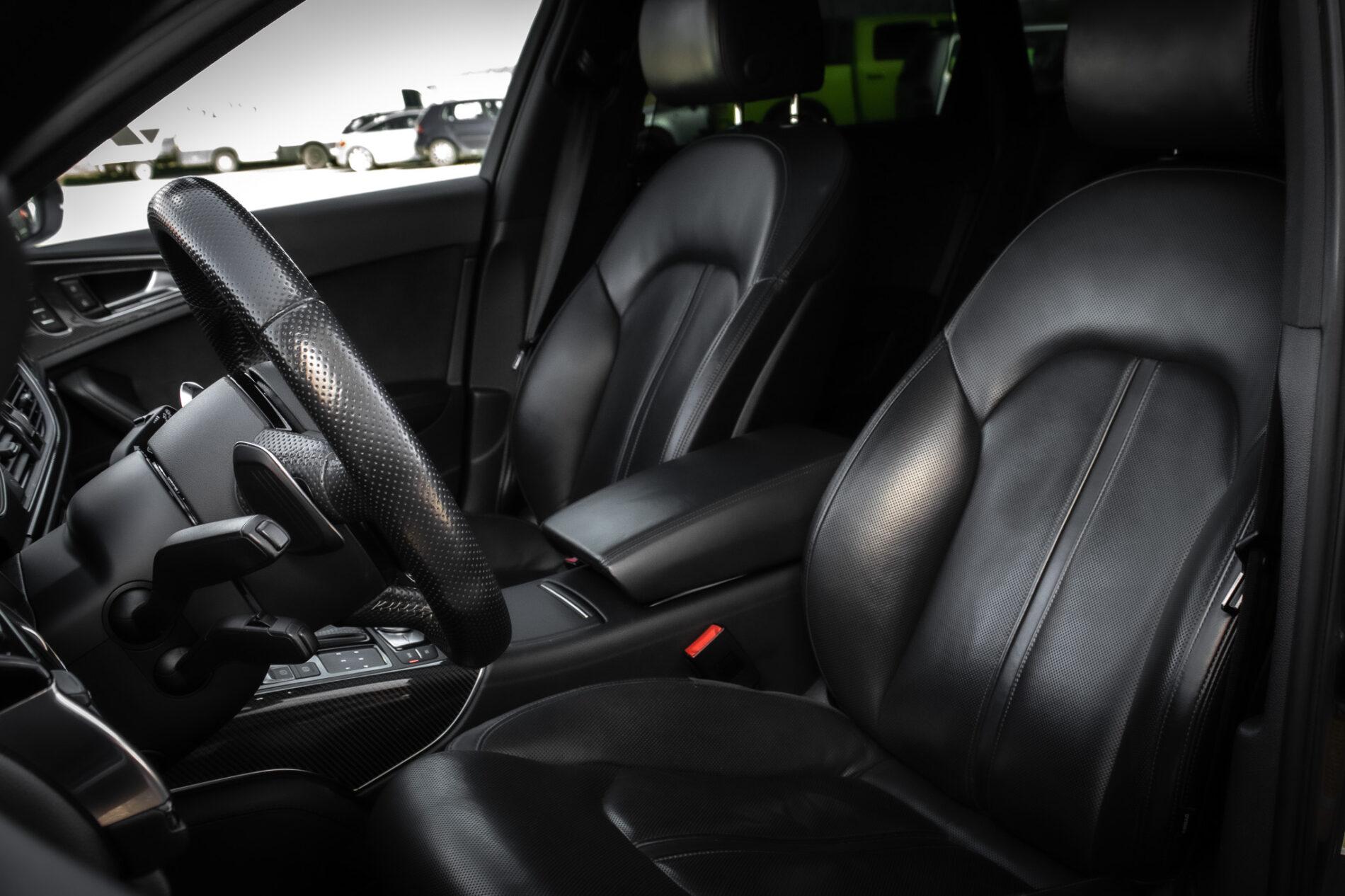 2016 AUDI RS6 Perf., šedá kombi, 162 430 km