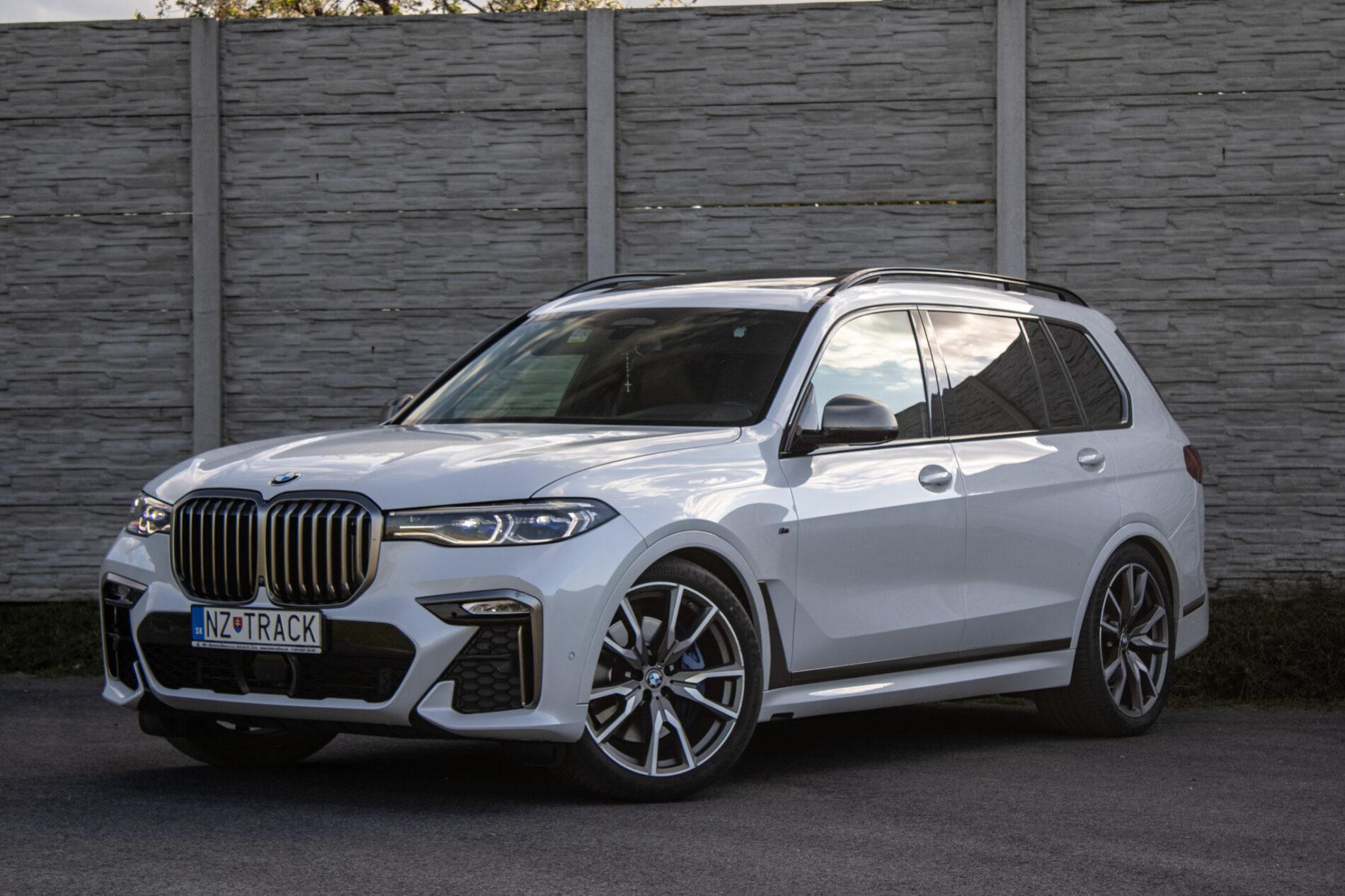 2020 BMW X7 M50d, bílá suv, 129 000 km