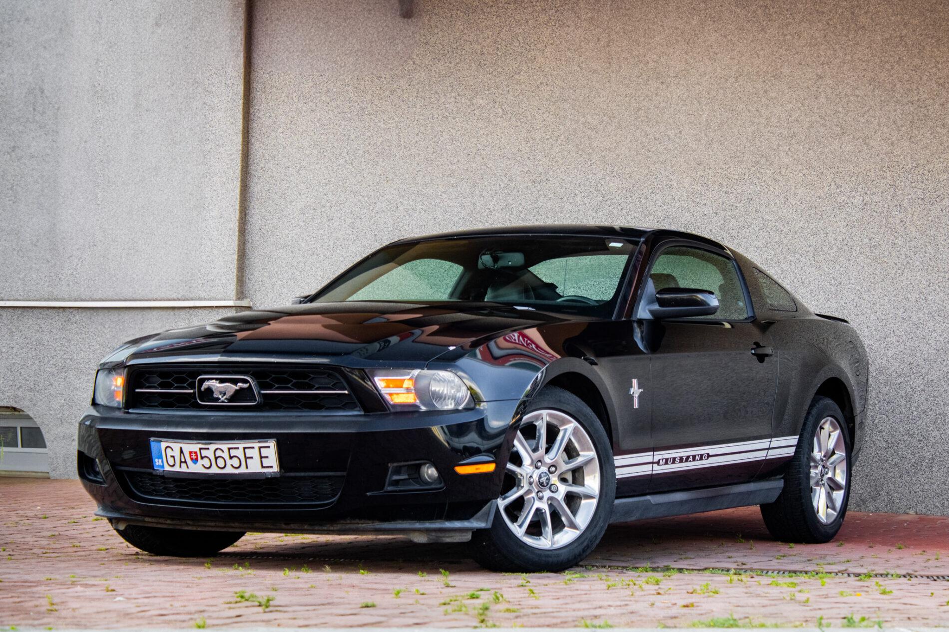 2010 Ford Mustang