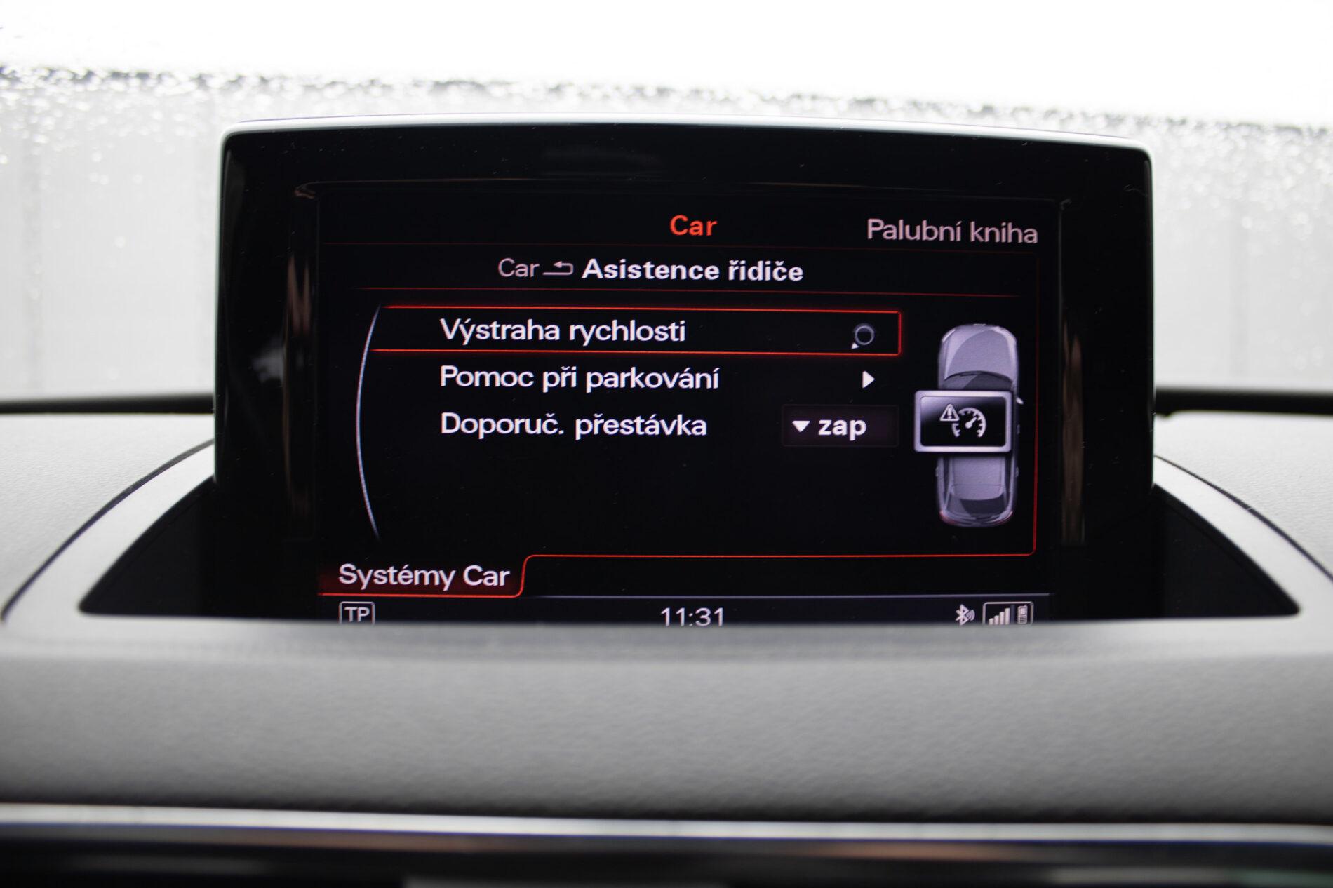 2014 AUDI RSQ3, šedá suv, 209 610 km