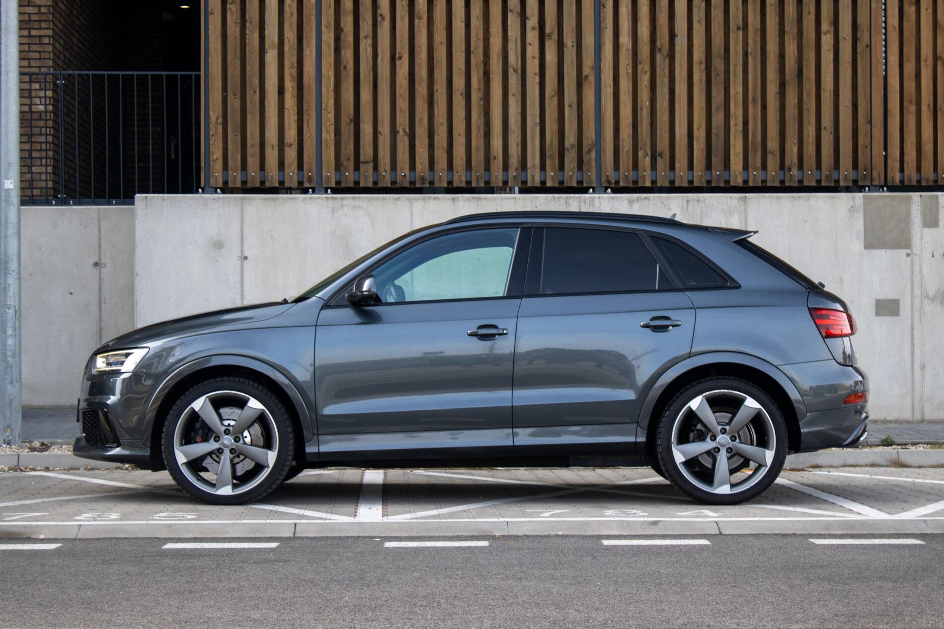 2014 AUDI RSQ3, šedá suv, 209 610 km
