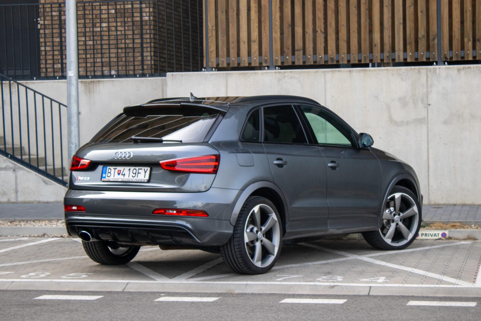 2014 AUDI RSQ3, šedá suv, 209 610 km