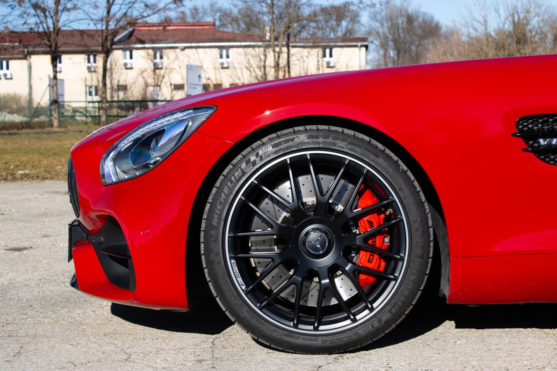 2018 Mercedes-Benz AMG GT S, červená kupé, 38 050 km
