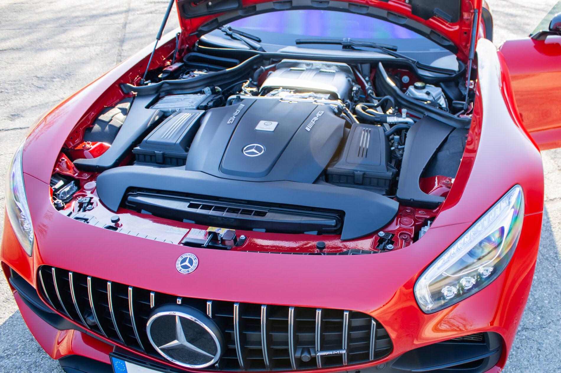 2018 Mercedes-Benz AMG GT S, červená kupé, 38 050 km