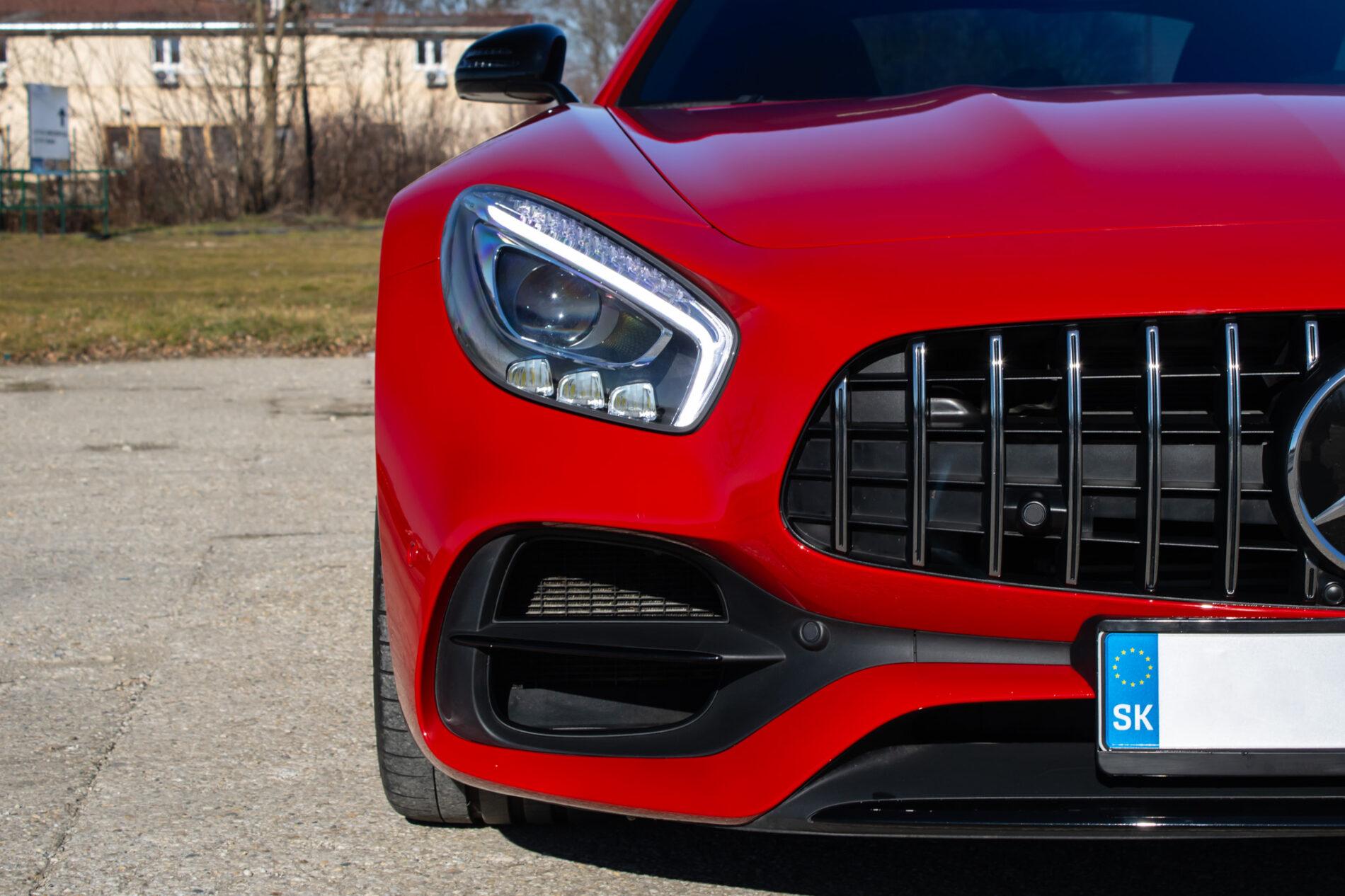 2018 Mercedes-Benz AMG GT S, červená kupé, 38 050 km