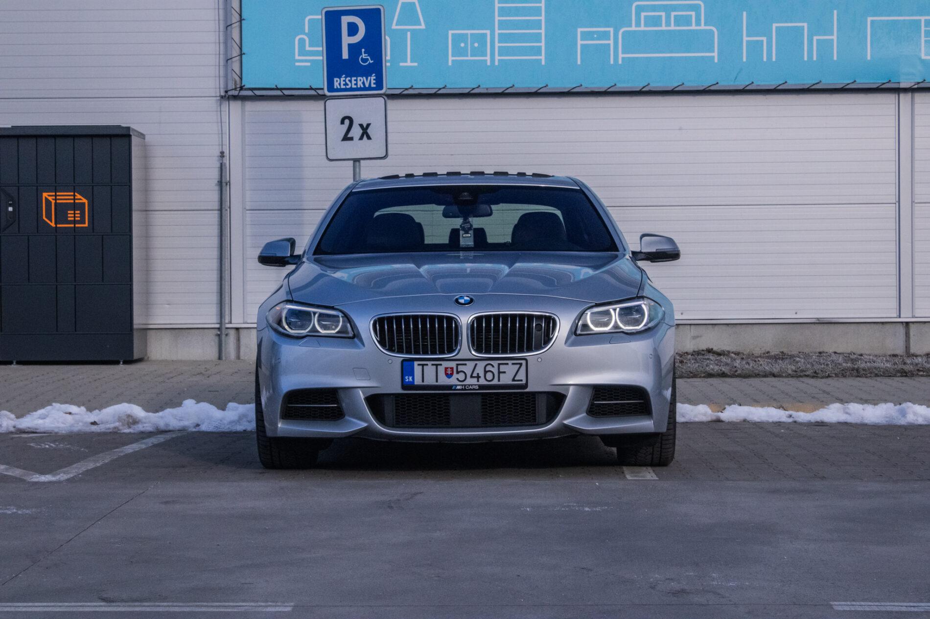 2015 BMW M550d, stříbrná sedan, 198 043 km