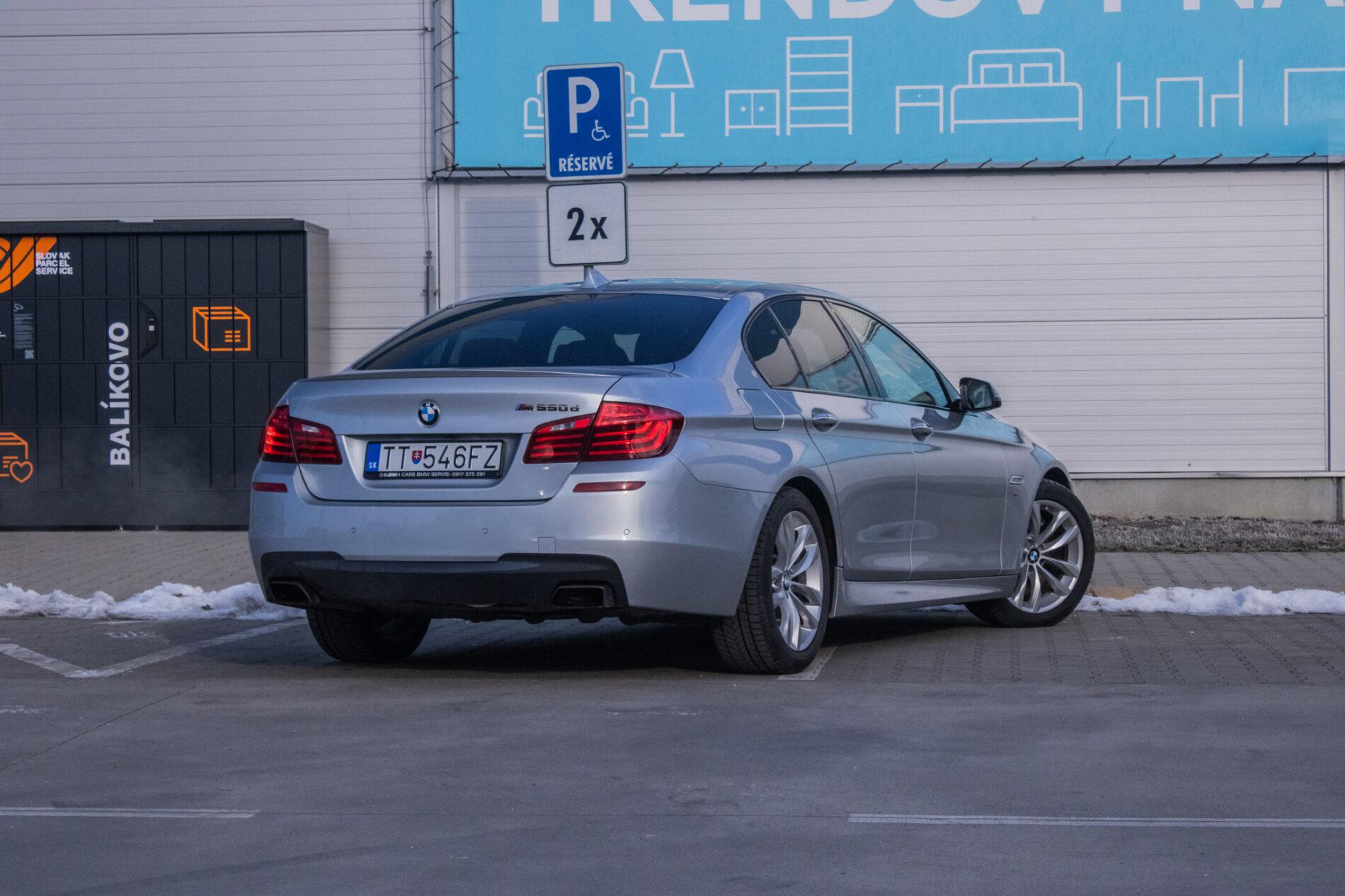 2015 BMW M550d, stříbrná sedan, 198 043 km