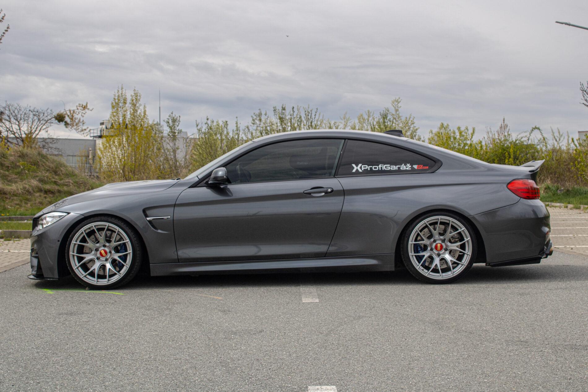 2015 BMW M4, šedá kupé, 117 755 km
