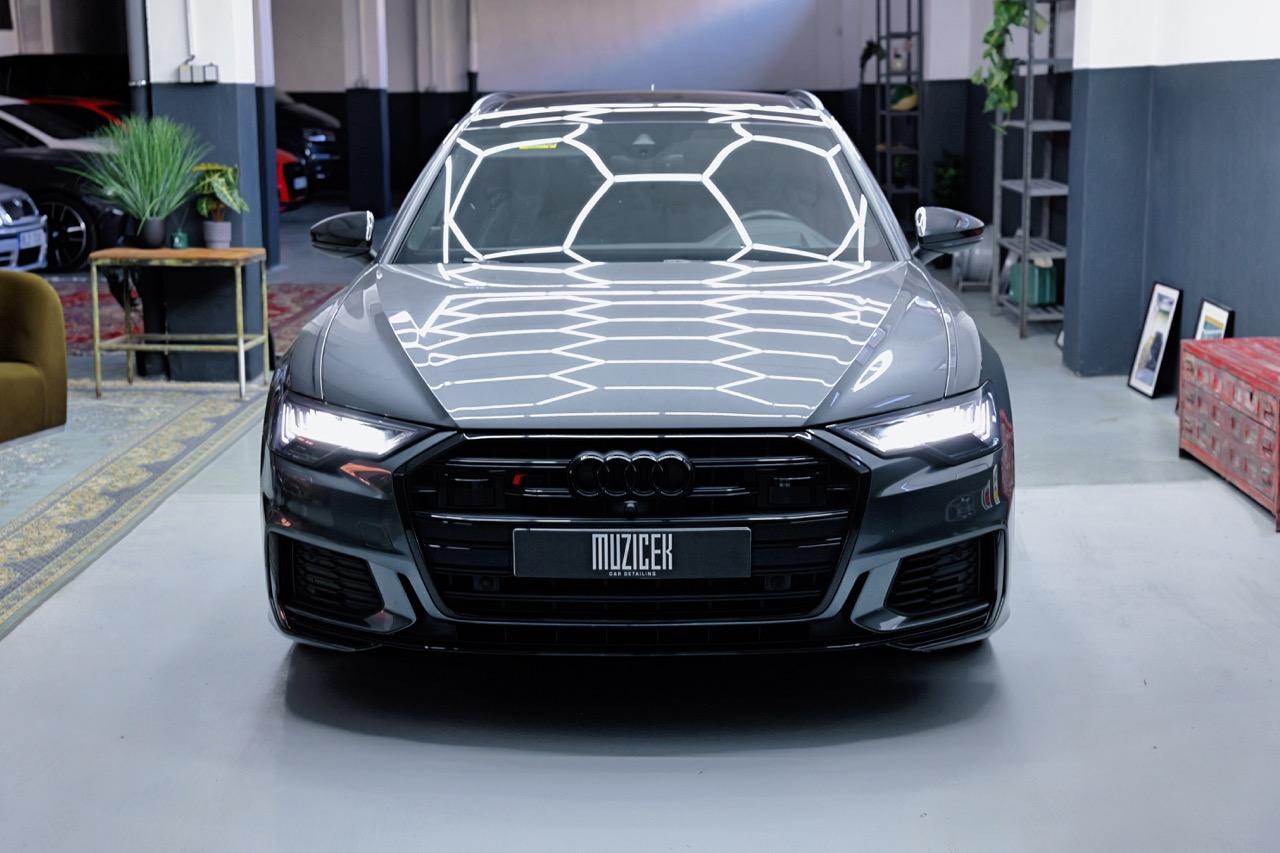 2022 AUDI S6 Avant, antracitová kombi, 45 300 km