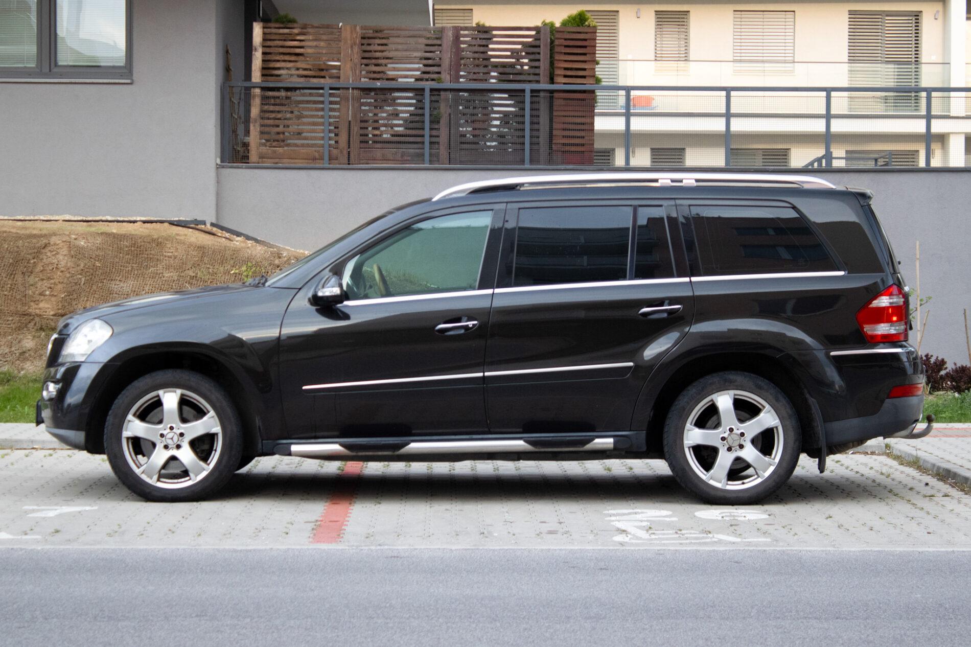 2007 Mercedes-Benz GL 500, hnědá suv, 340 910 km