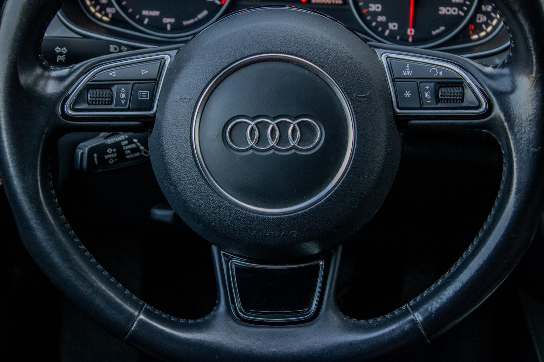 2016 AUDI A6, šedá kombi, 289 001 km