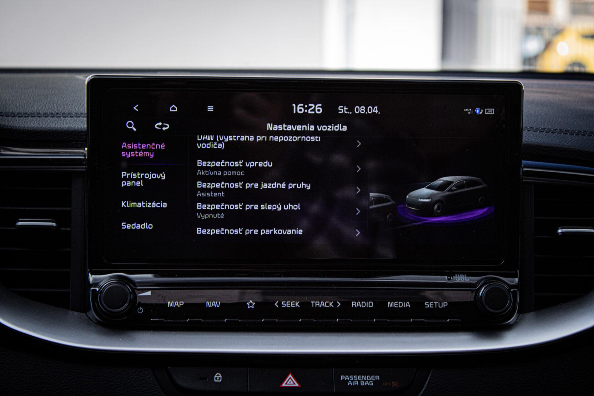 2023 Kia ProCeed GT, oranžová hatchback, 73 801 km