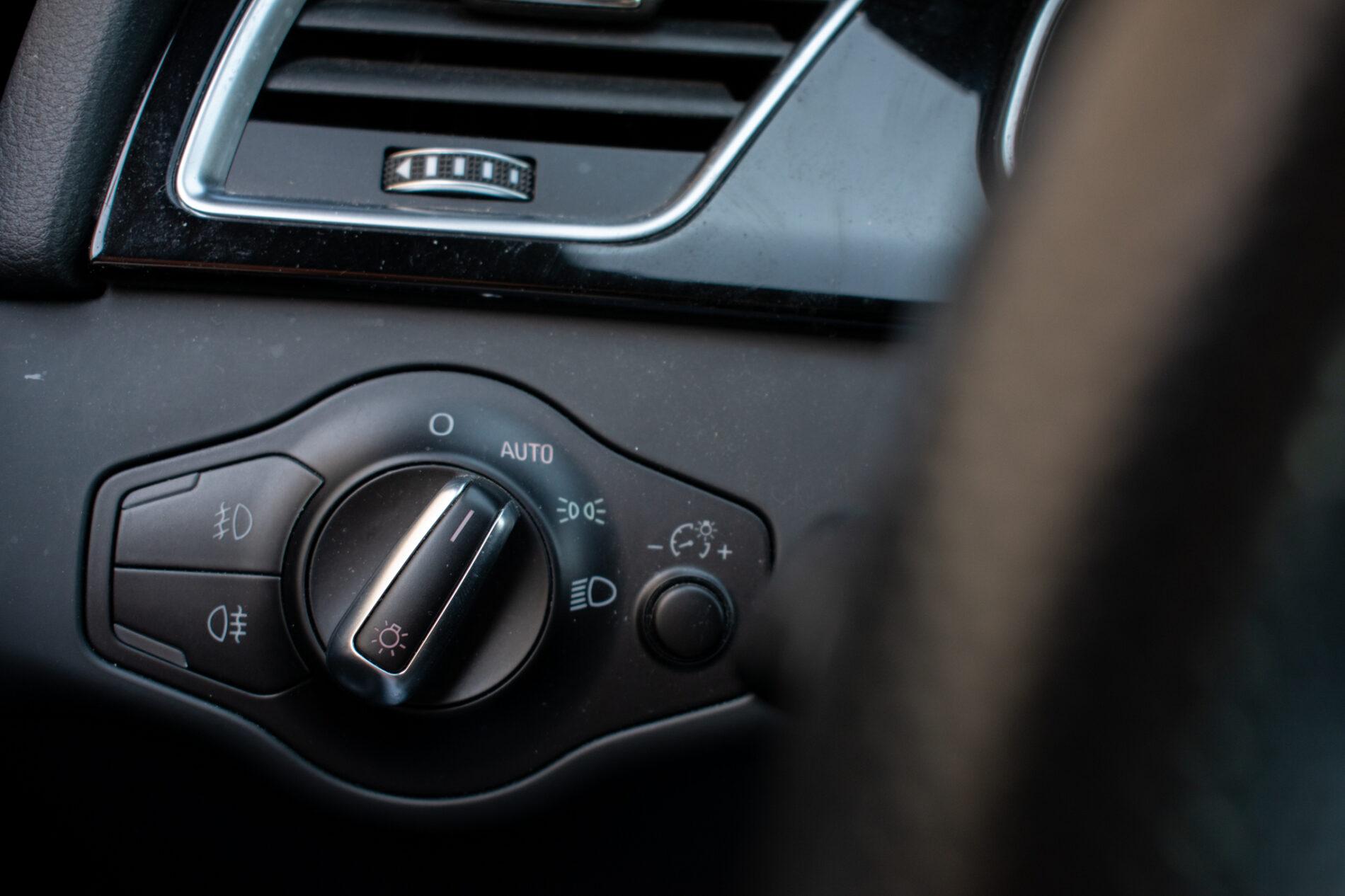 2016 AUDI A5, stříbrná, 111 053 km