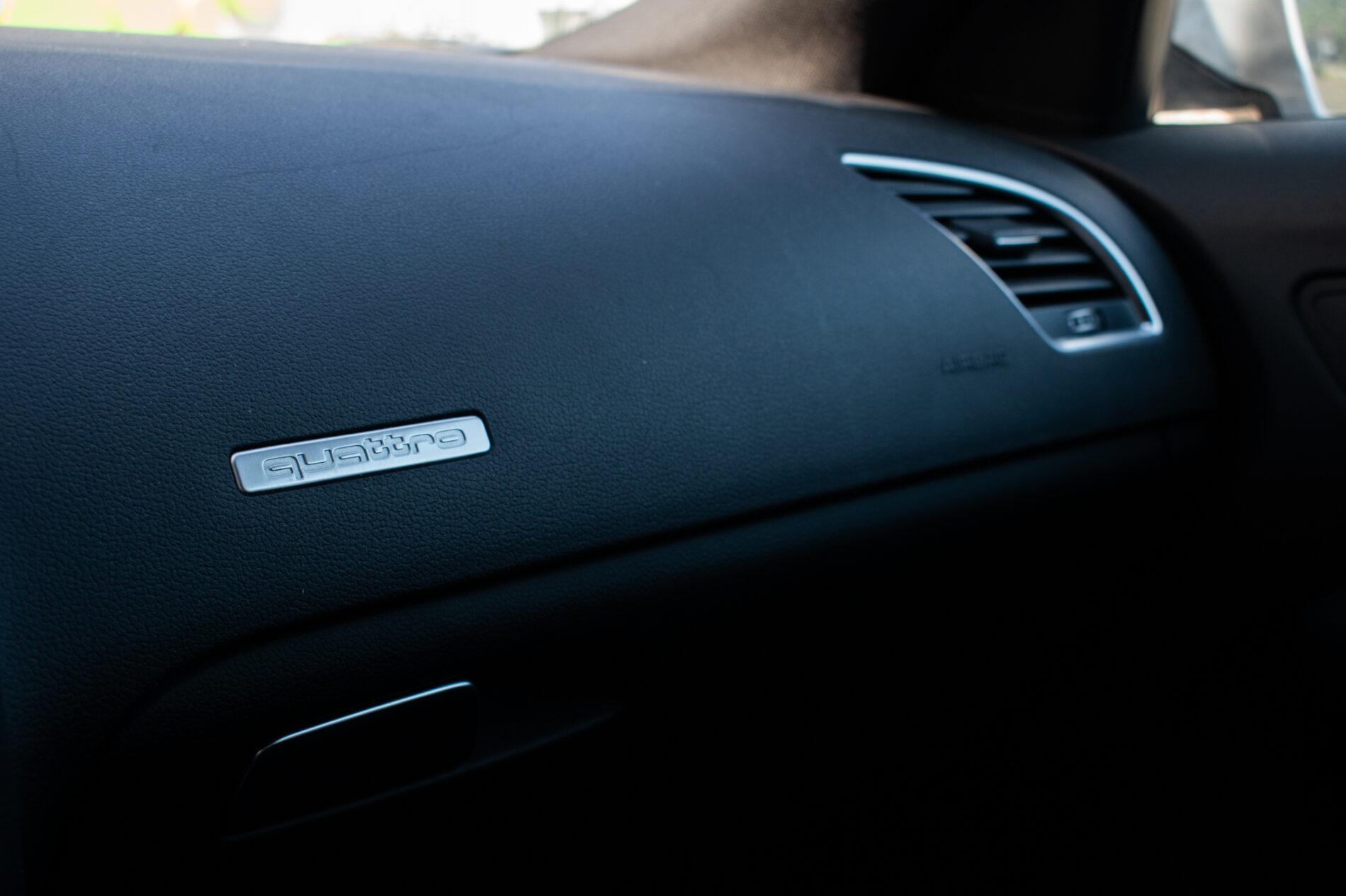 2016 AUDI A5, stříbrná, 111 053 km