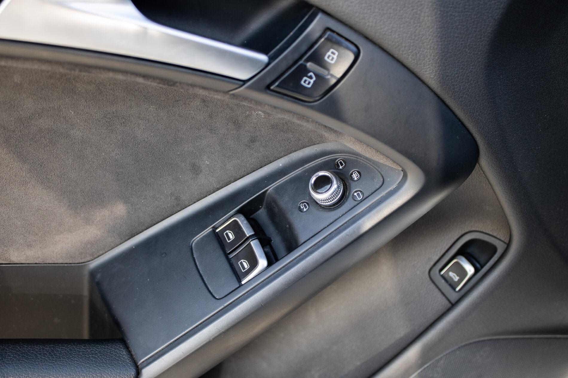 2013 AUDI A5, bílá kupé, 266 905 km