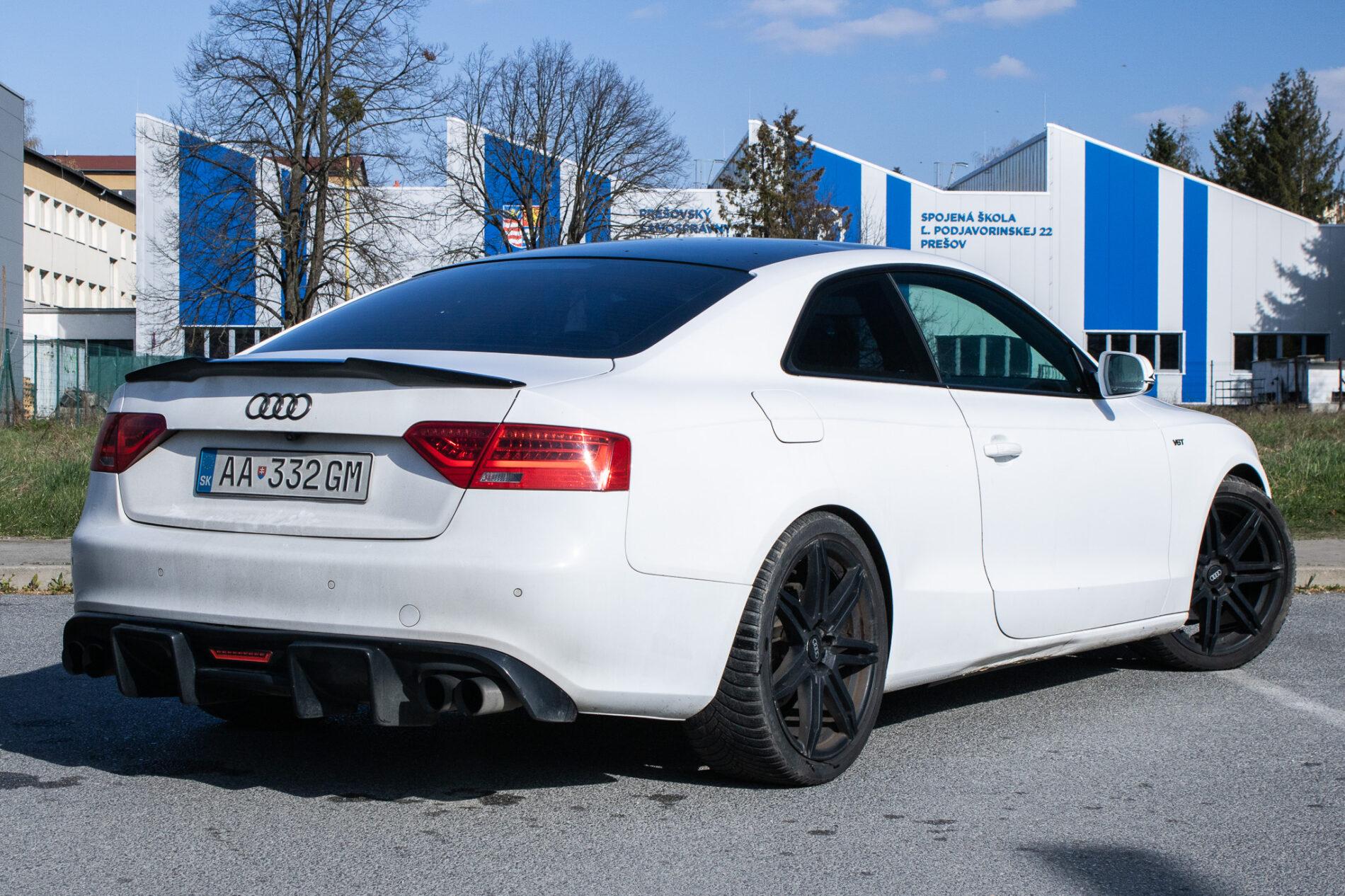 2013 AUDI A5, bílá kupé, 266 905 km
