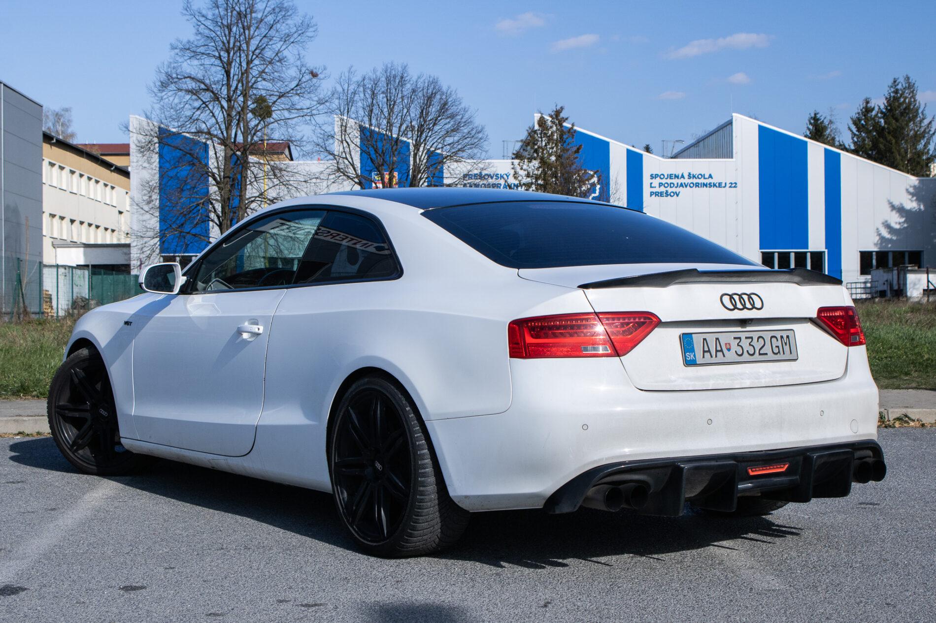 2013 AUDI A5, bílá kupé, 266 905 km