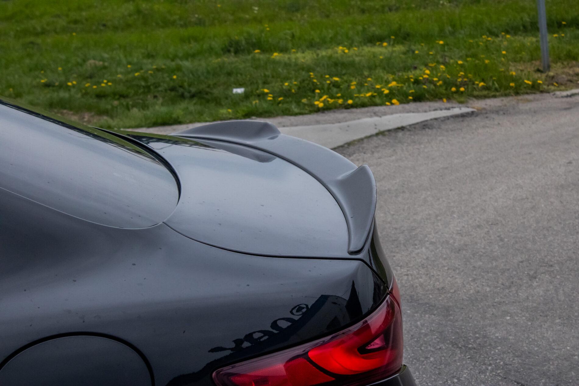 2016 Alfa Romeo Giulia, černá sedan, 64 190 km