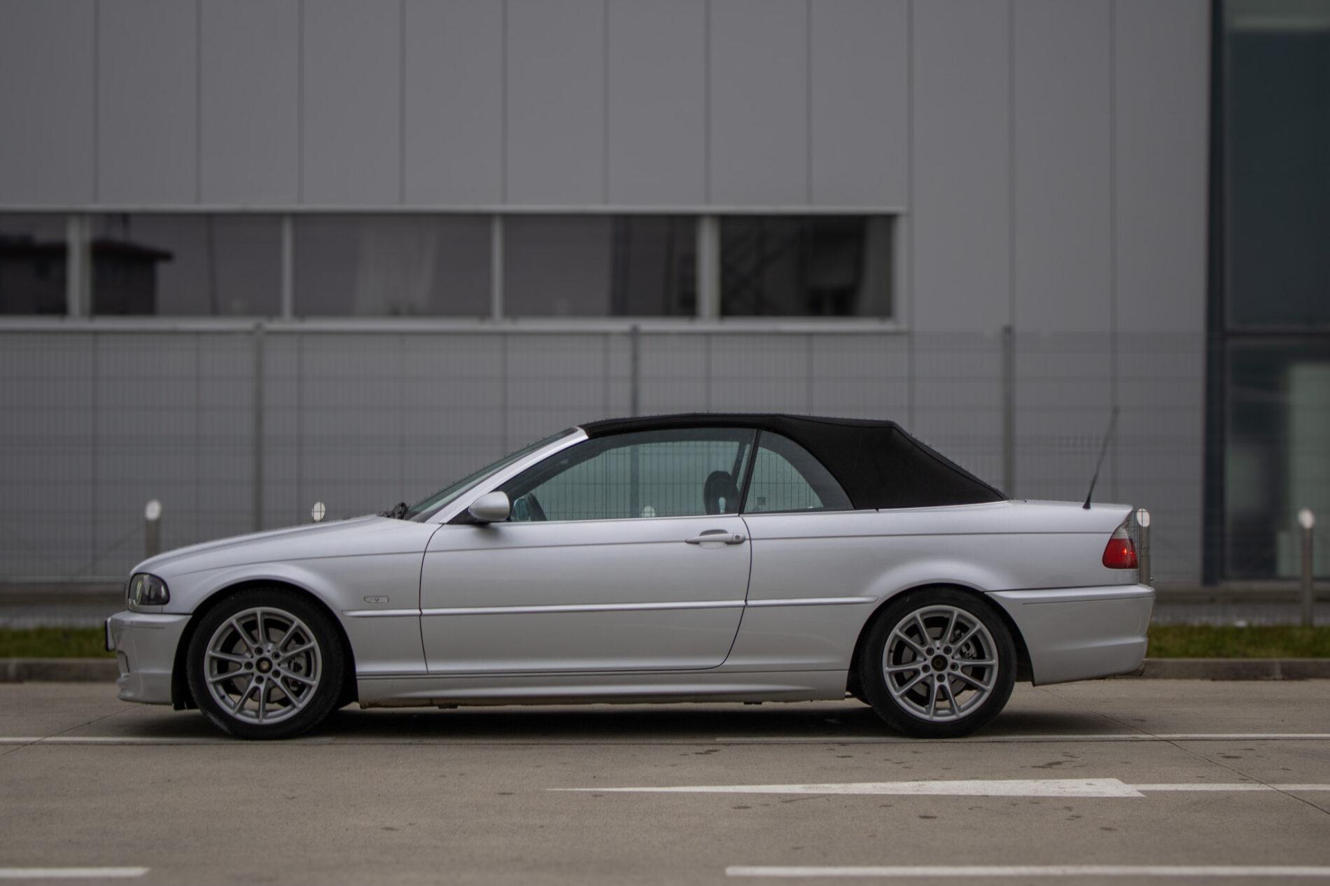 2002 BMW 325i, stříbrná kabriolet, 260 131 km