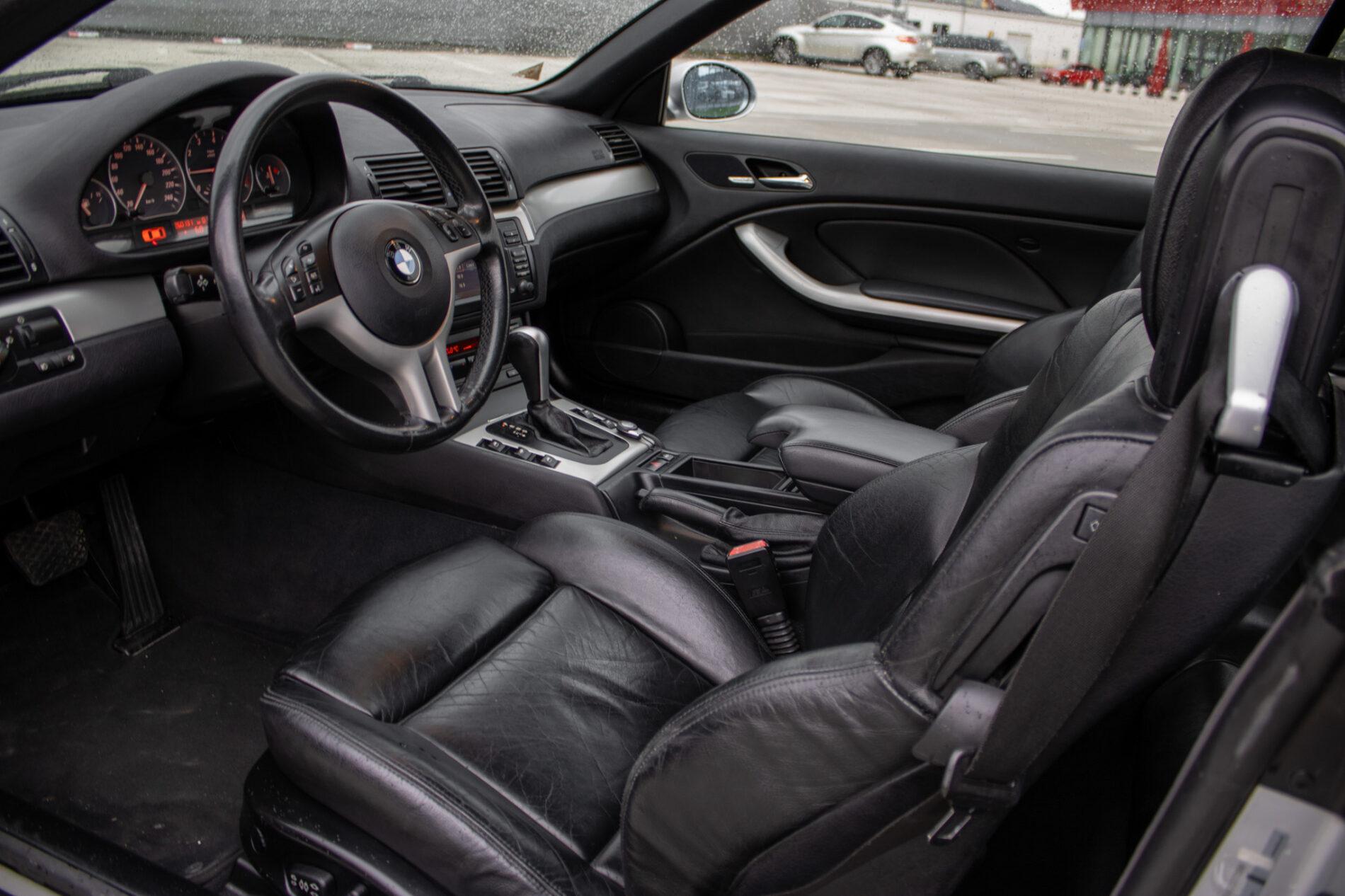 2002 BMW 325i, stříbrná kabriolet, 260 131 km