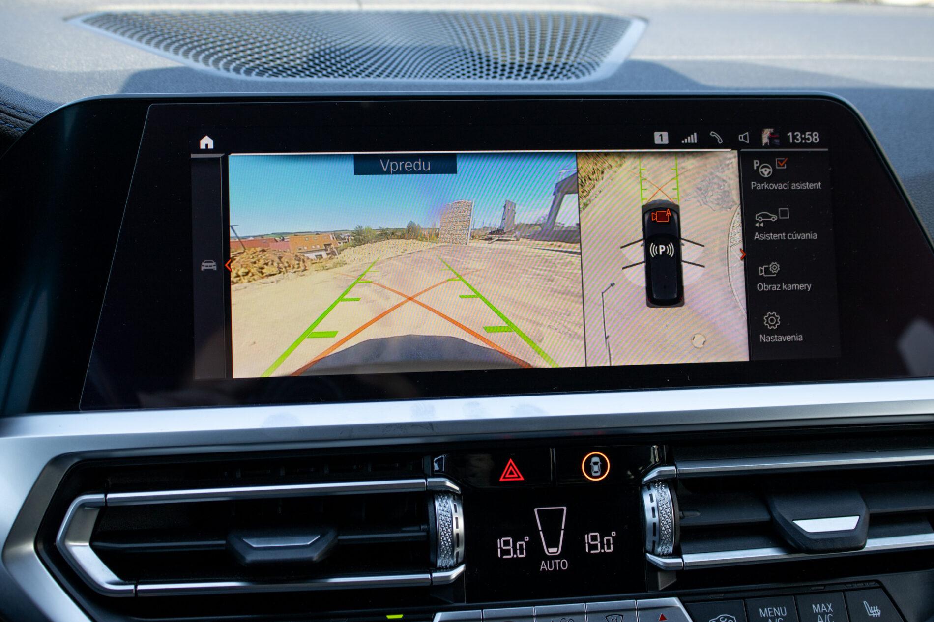 2020 BMW 320i, černá kombi, 116 282 km