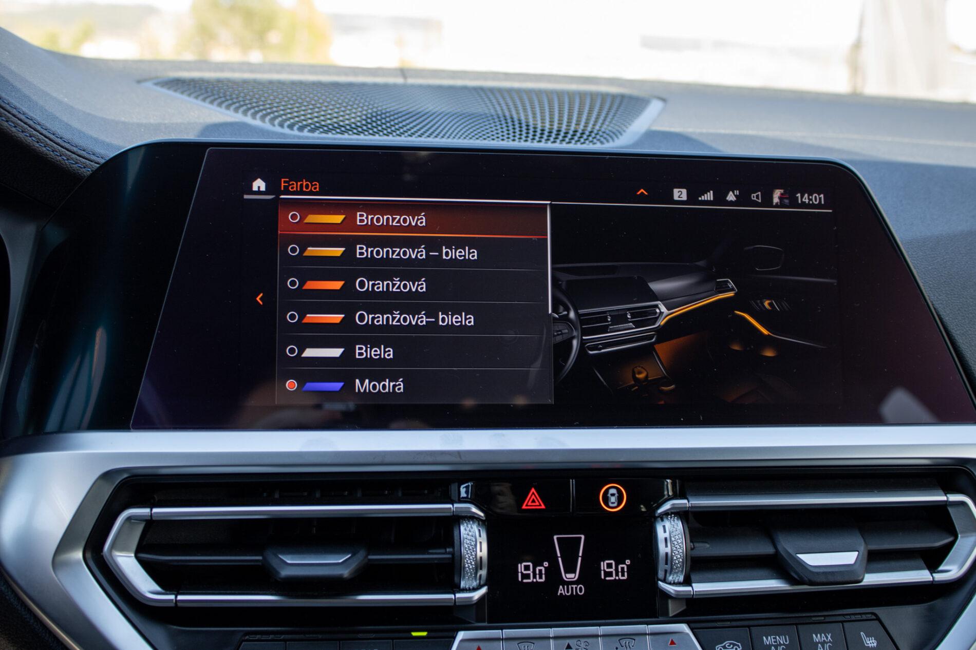 2020 BMW 320i, černá kombi, 116 282 km