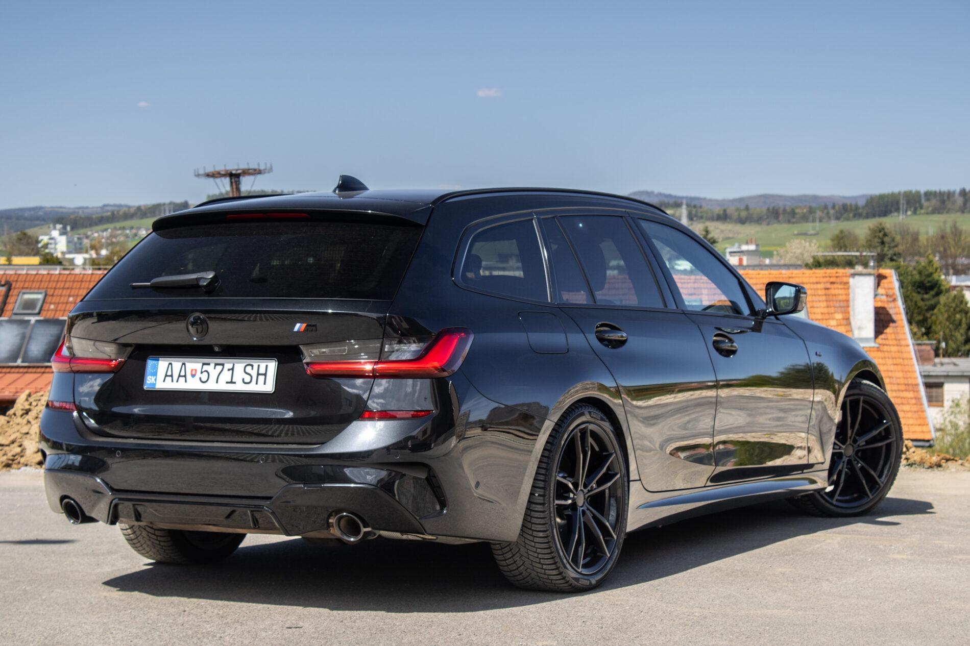 2020 BMW 320i, černá kombi, 116 282 km