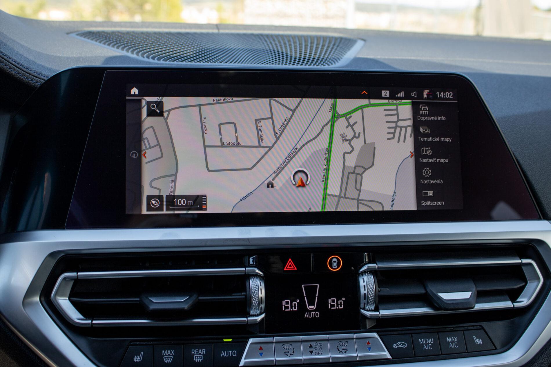 2020 BMW 320i, černá kombi, 116 282 km
