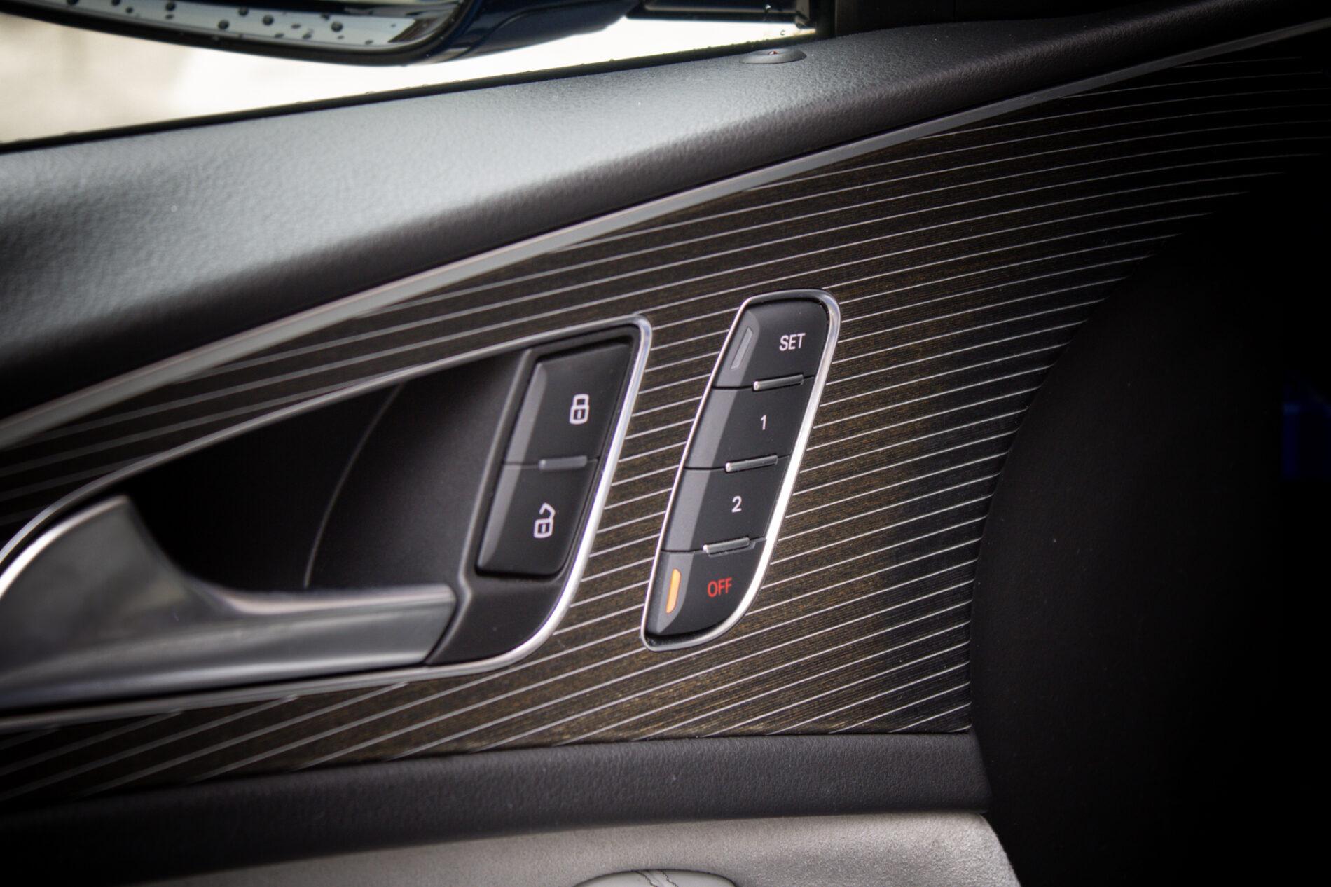 2016 AUDI A6, modrá kombi, 147 597 km