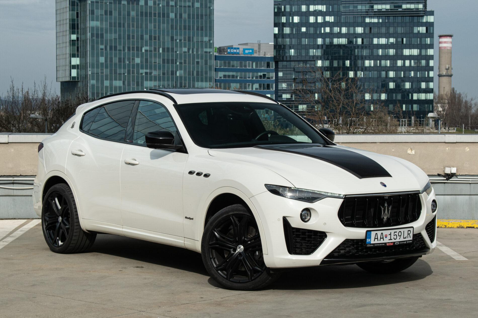 2019 Maserati Levante, bílá suv, 85 819 km